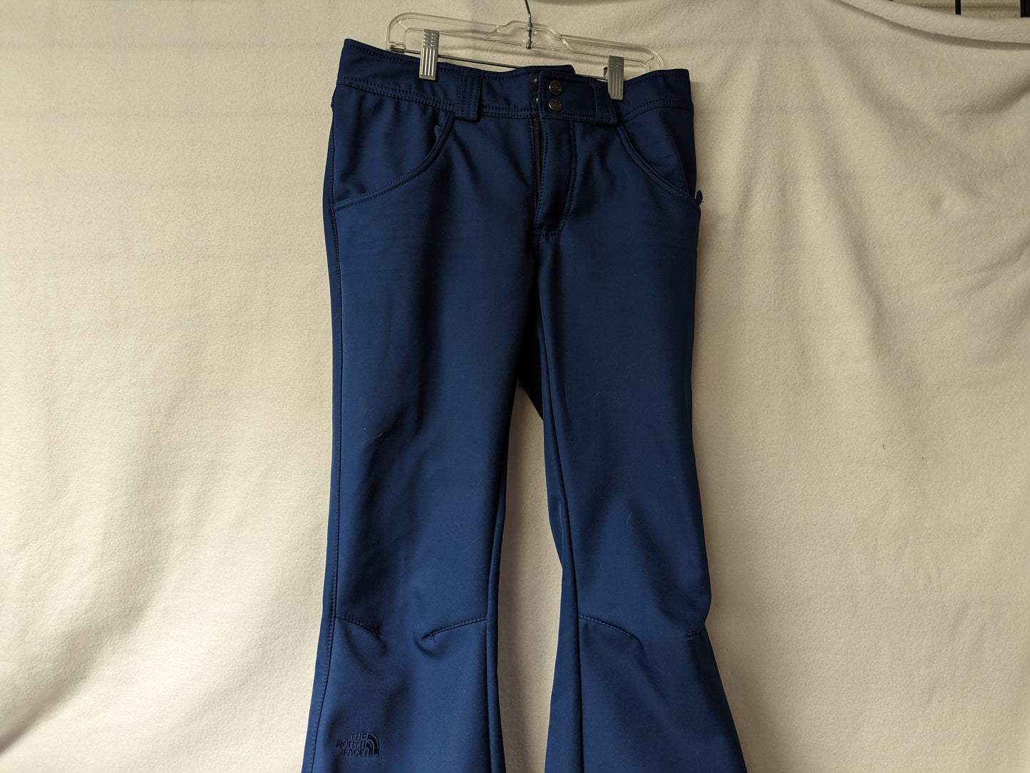 The North Face Women's Ski/Snowboard Pants Size Women Small Color Blue Condition Used