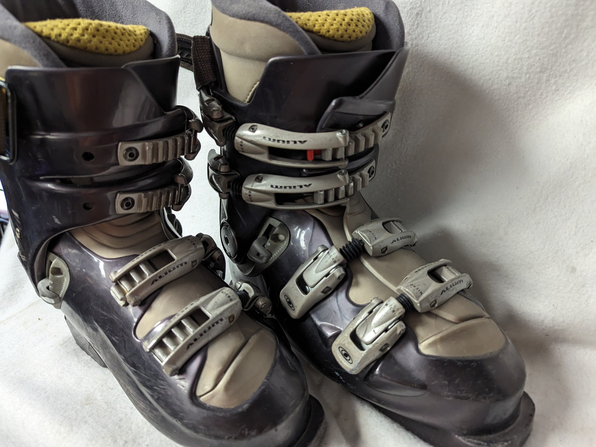 salomon evolution ski boots Salomon Evolution Series Ski Boots Size 25.5 Color Black Condition Use