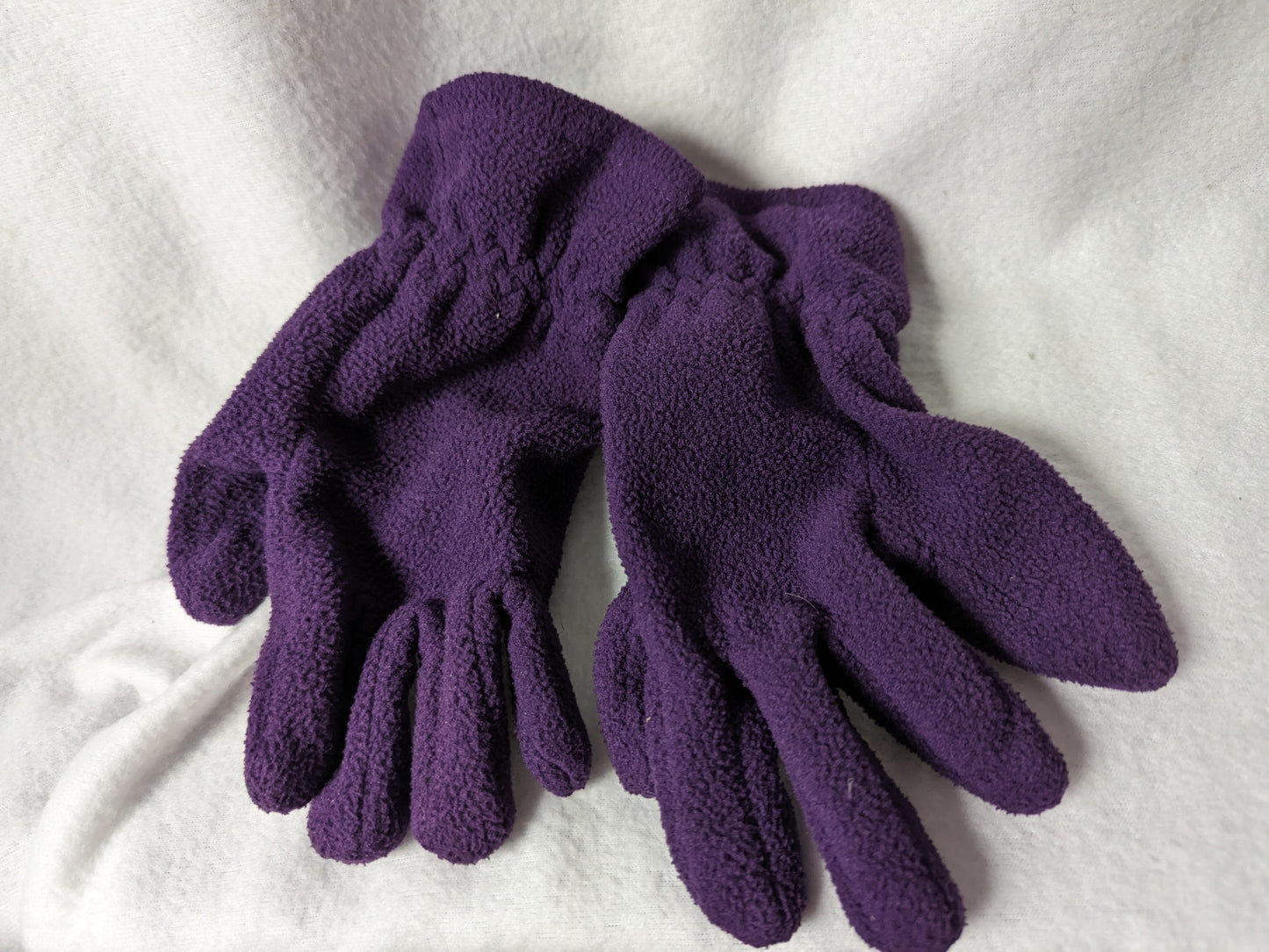 Fleece Gloves Size Youth Color Purple Condition Used