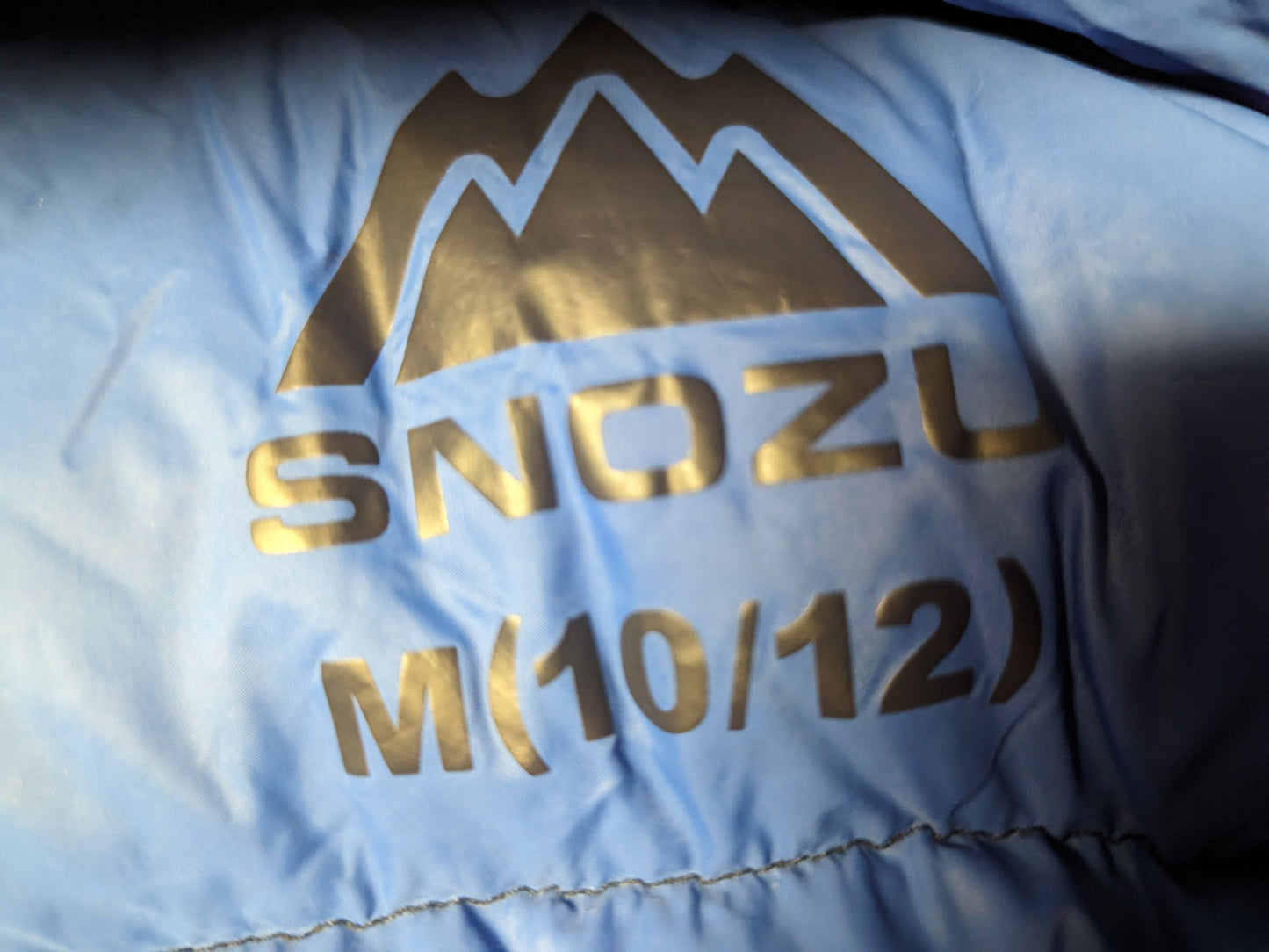 Snozu Youth Hooded Puffer Jacket Coat Size Youth Medium Color Blue Condition Used