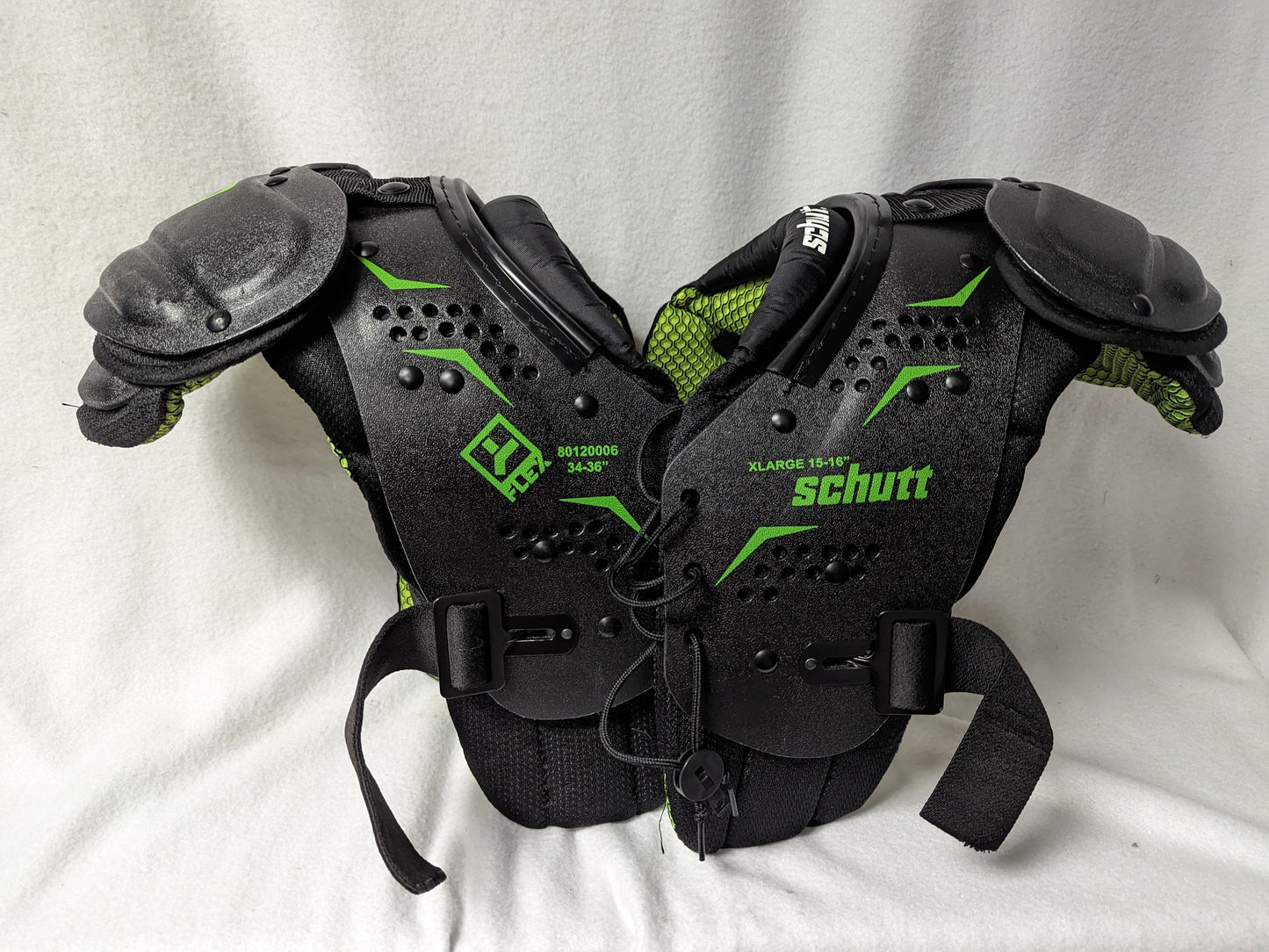 Schutt YFlex 4.0 Football Shoulder Pads Size Extra Large Color Black Condition Used