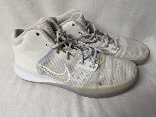 Nike Basketball Shoes Size 10 Color White Condition Used