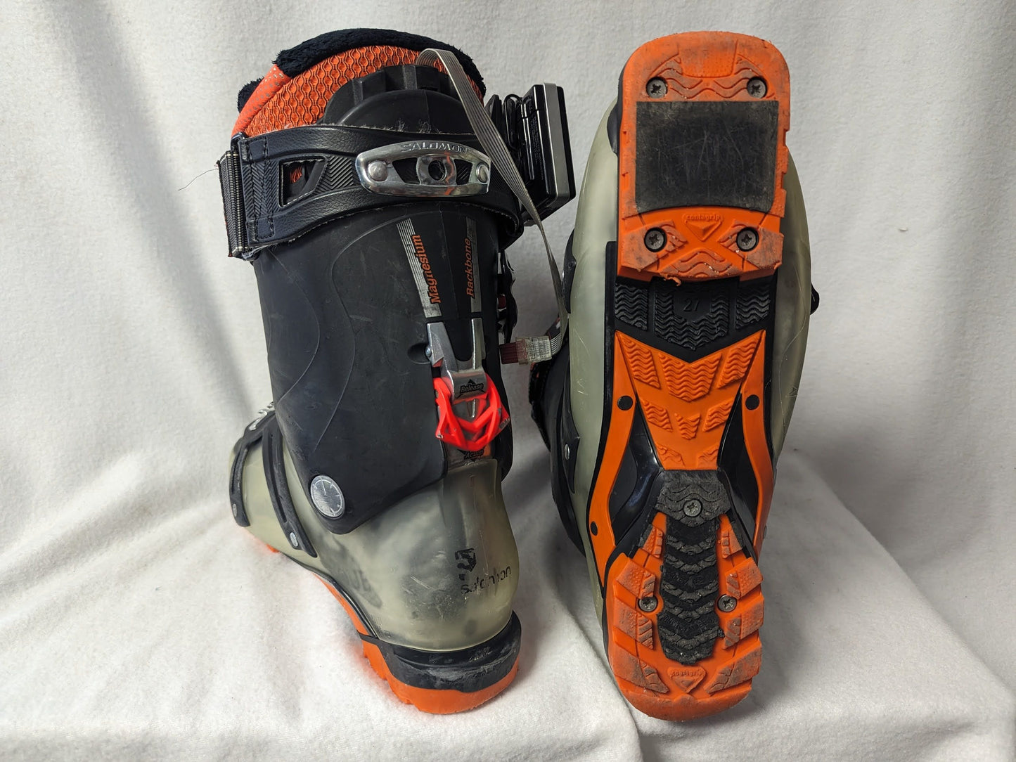 Salomon Quest 90 Energyzer Ski Boots *Heating Units Not Tested* Size 27.5 Color Green Condition Used