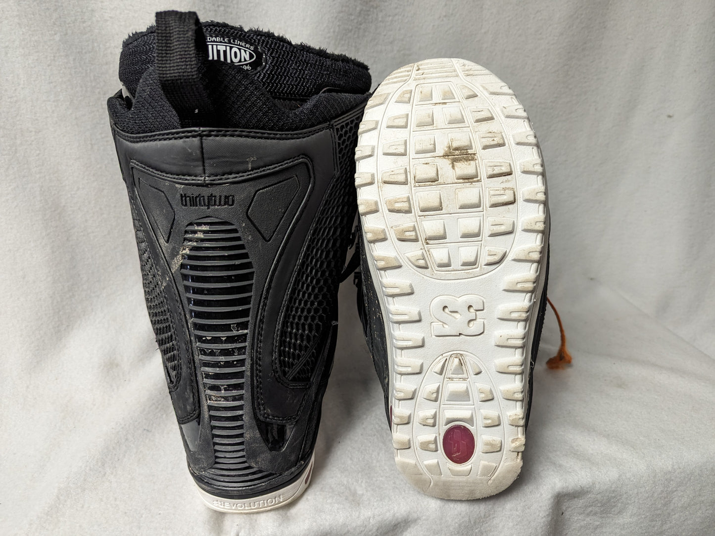 Thirty Two Women's Lashed *No Laces* Snowboard Boots Size Women 8.5 Black Used
