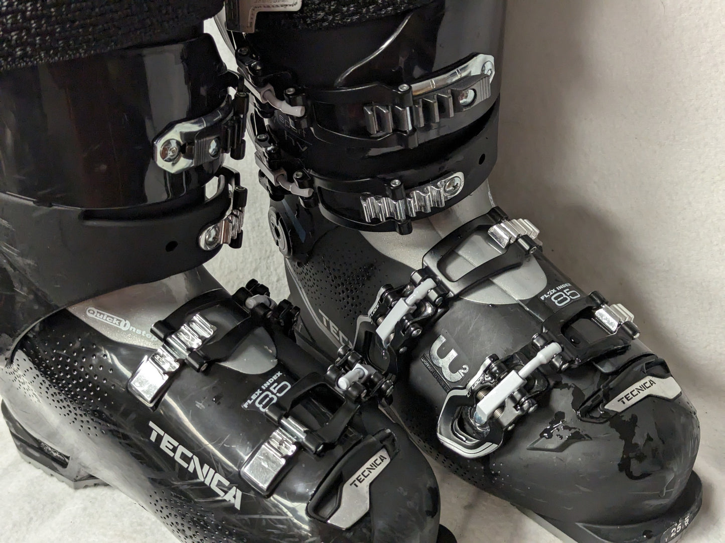 Tecnica Women's Mach Sport Ski Boots Size 25.5 Color Black Condition Used