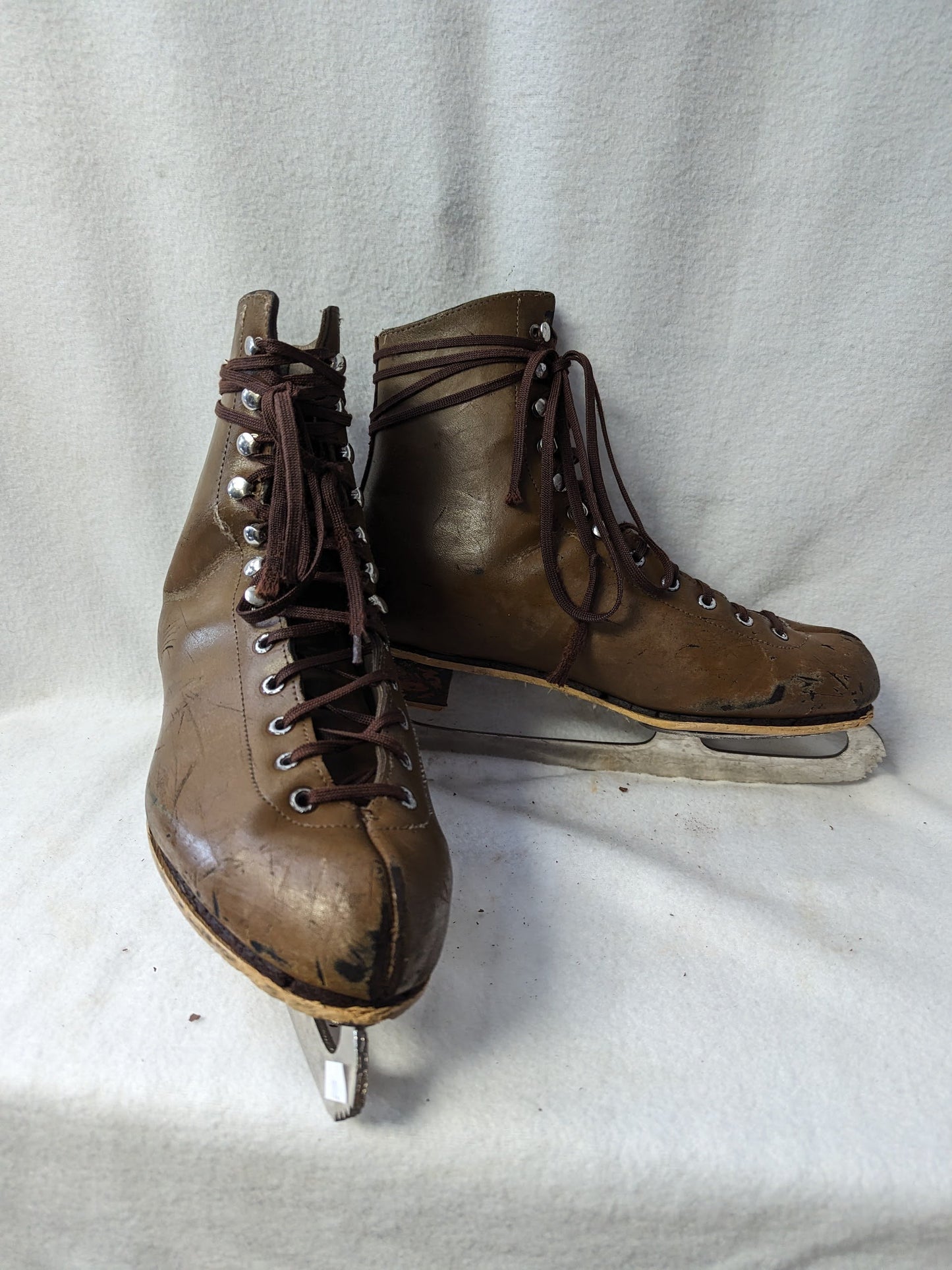 Rink Master Ice Skates Size 10 Color Brown Condition Used