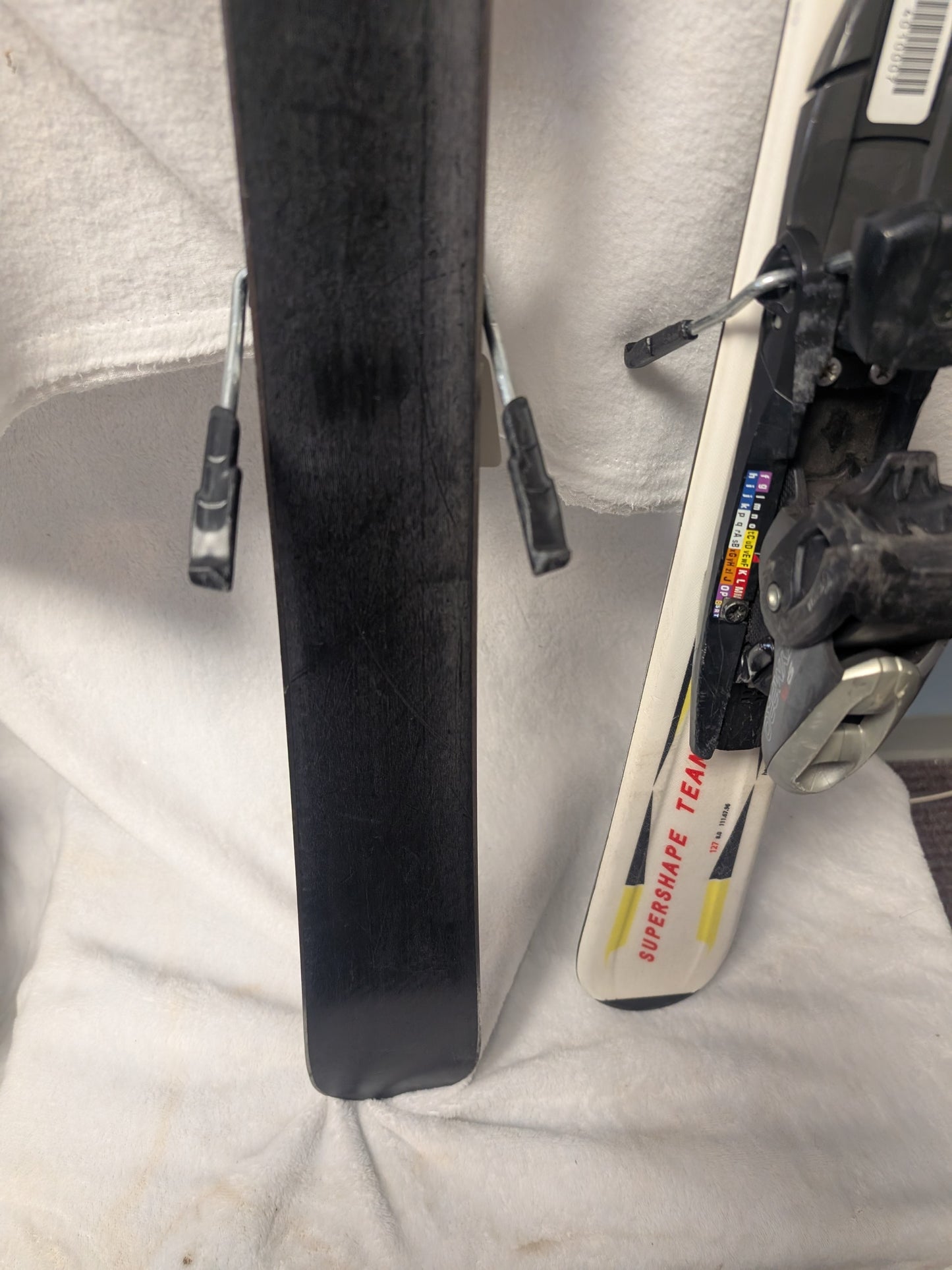 Head  Era 2.0 Supershape Team Skis w/Tyrolia SP21 Bindings Size 127 Cm White Used