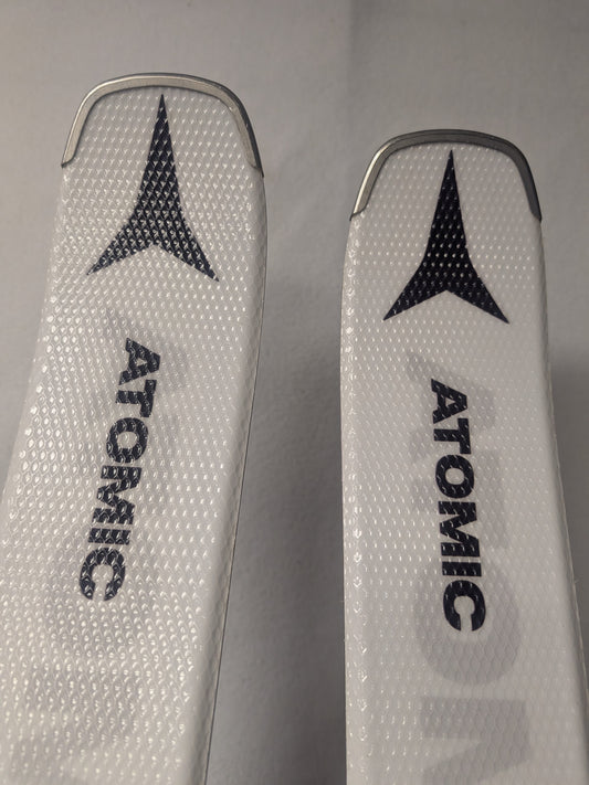 Atomic Savor  Skis w/Atomic 10 Bindings Size 148 Cm Color White Condition Used