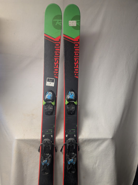 Rossignol Smash 7 Skis w/Marker Bindings Size 150 Black Used