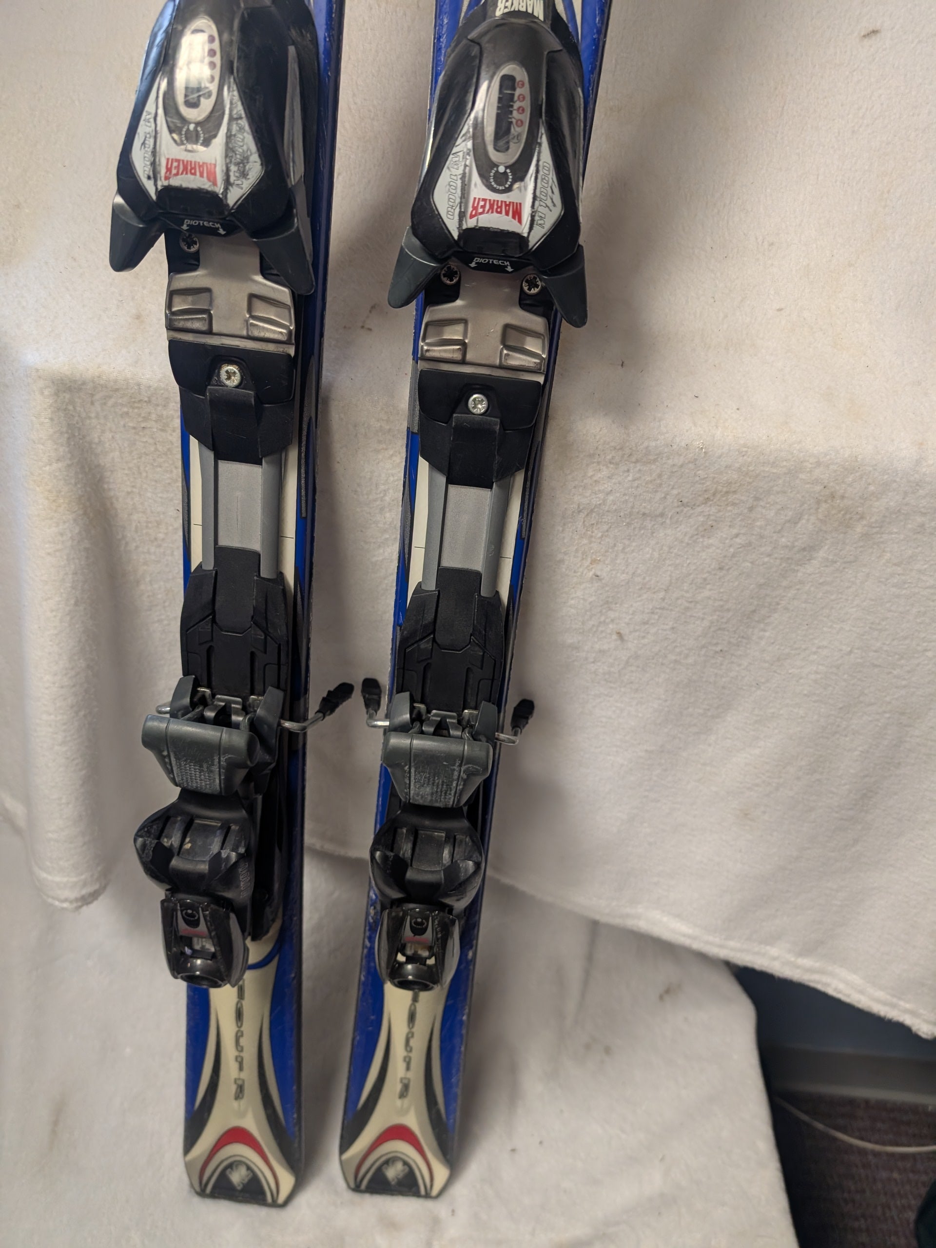 k2 four r skis K2 FourR Triaxial Skis Juvy w/Marker M1000 Bindings Size 135 Cm Color