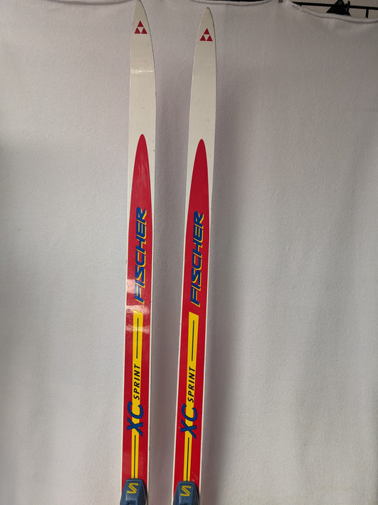 Classic Cross Country Fischer XC Skis SNS Profil Bindings Size 170 Cm Red Used