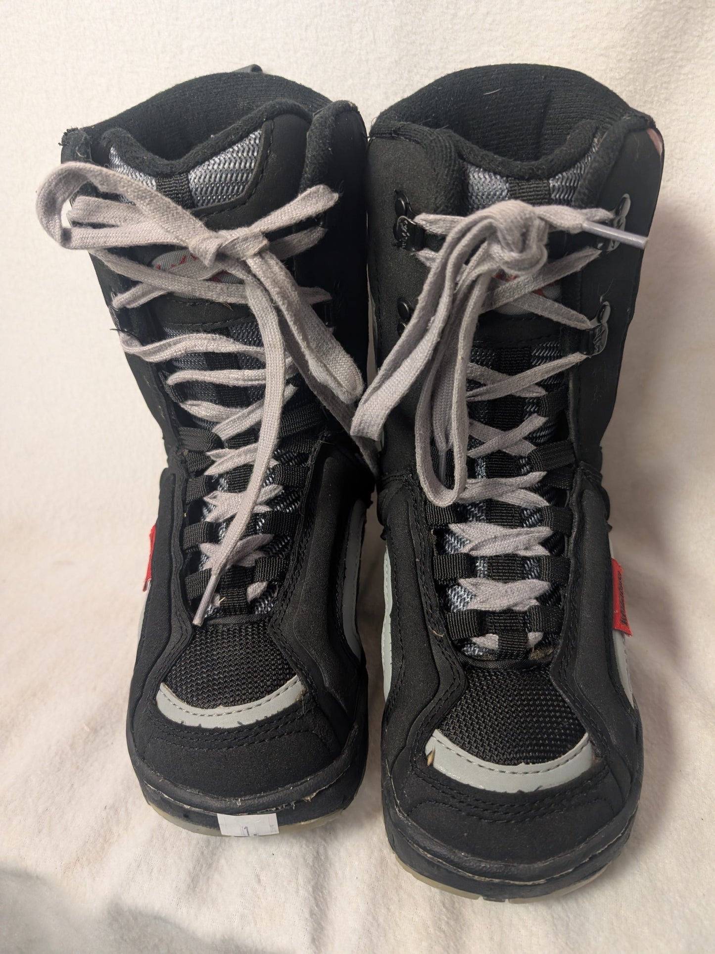 Lamar Kids Snowboard Boots Size 1 Black Used