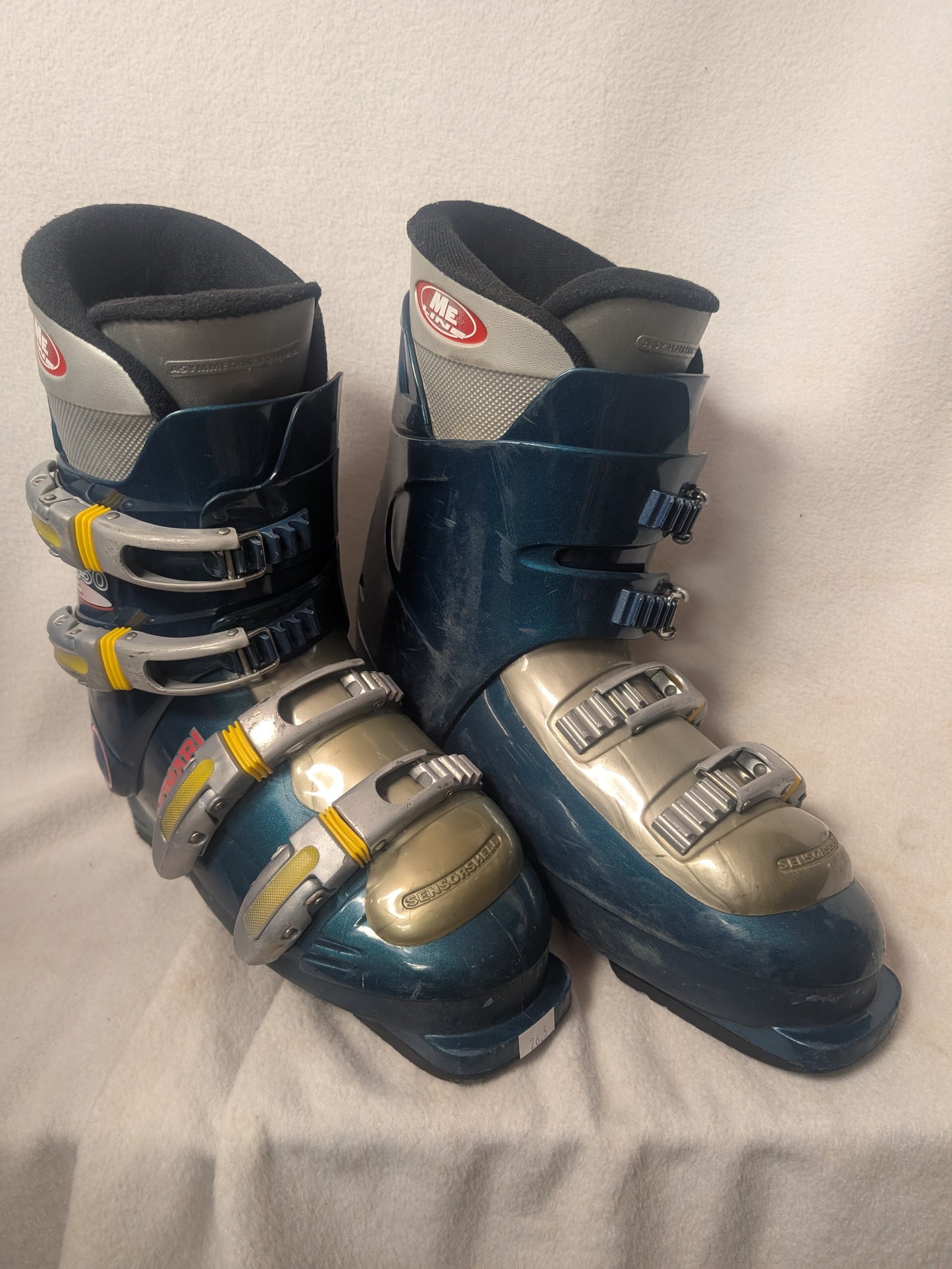 Munari ME 450 Ski Boots Size 26.5 Color Blue Used