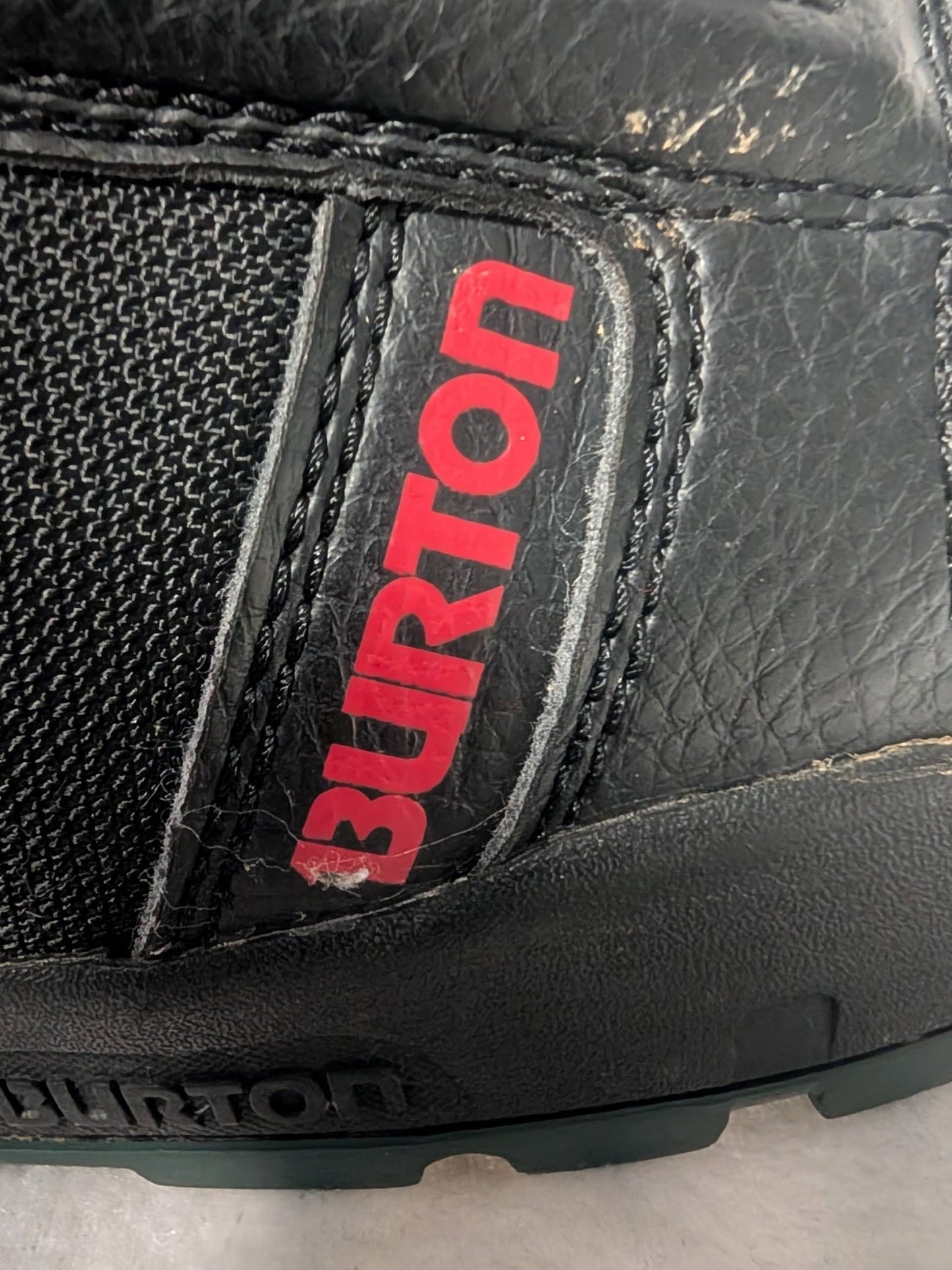 Burton Progression Snowboard Boots Size 6 Color Black Condition Used