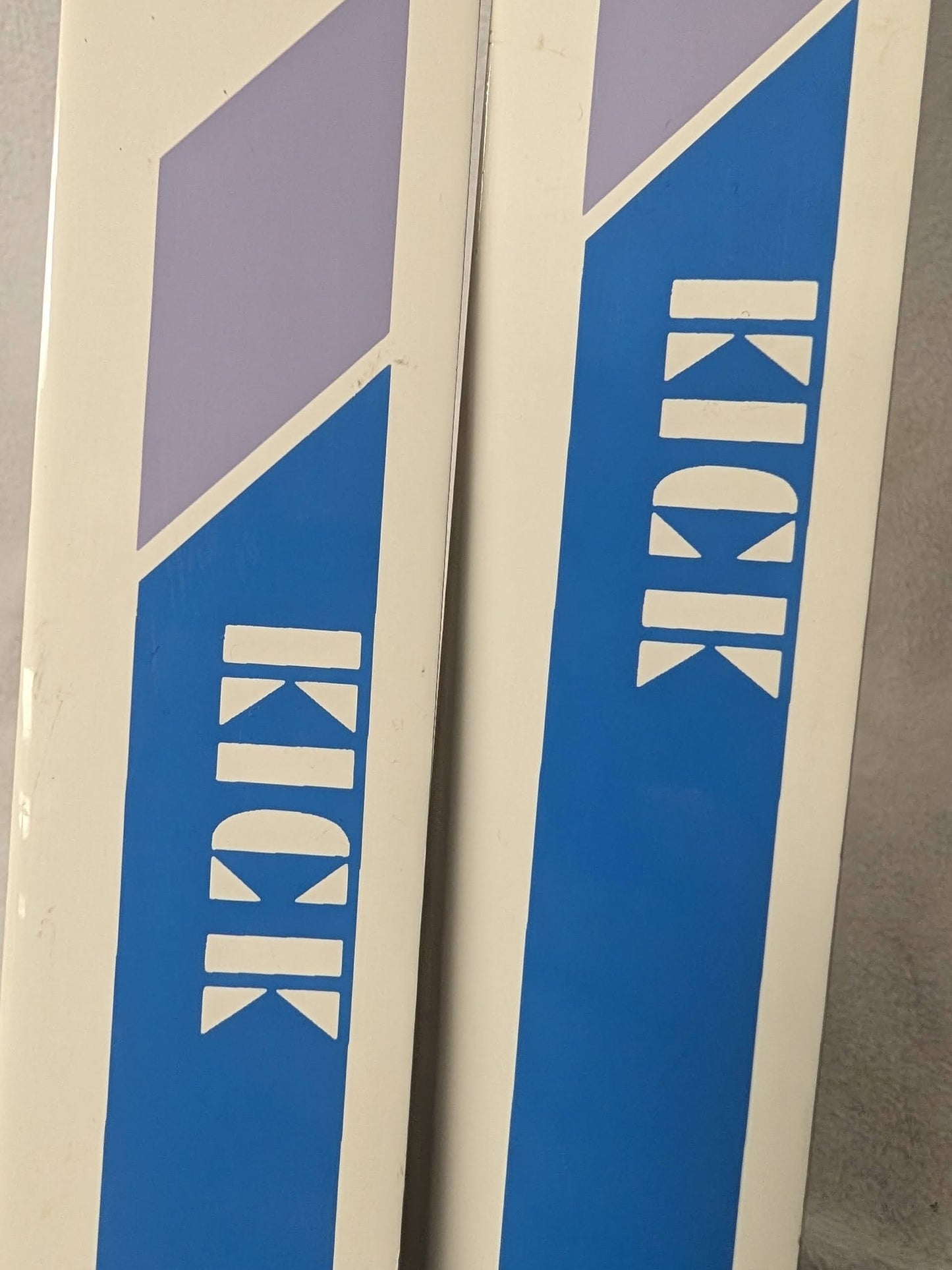 Cross Country Kastle Kick XC Skis NNN Bindings Size 215 Cm White Used