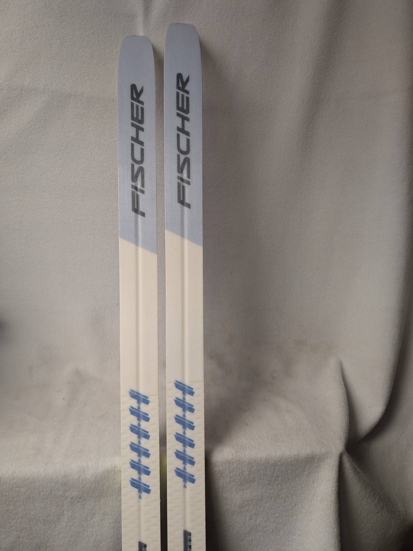 Cross Country Fischer Touring XC Skis NNN Bindings Size 195 Cm White Used