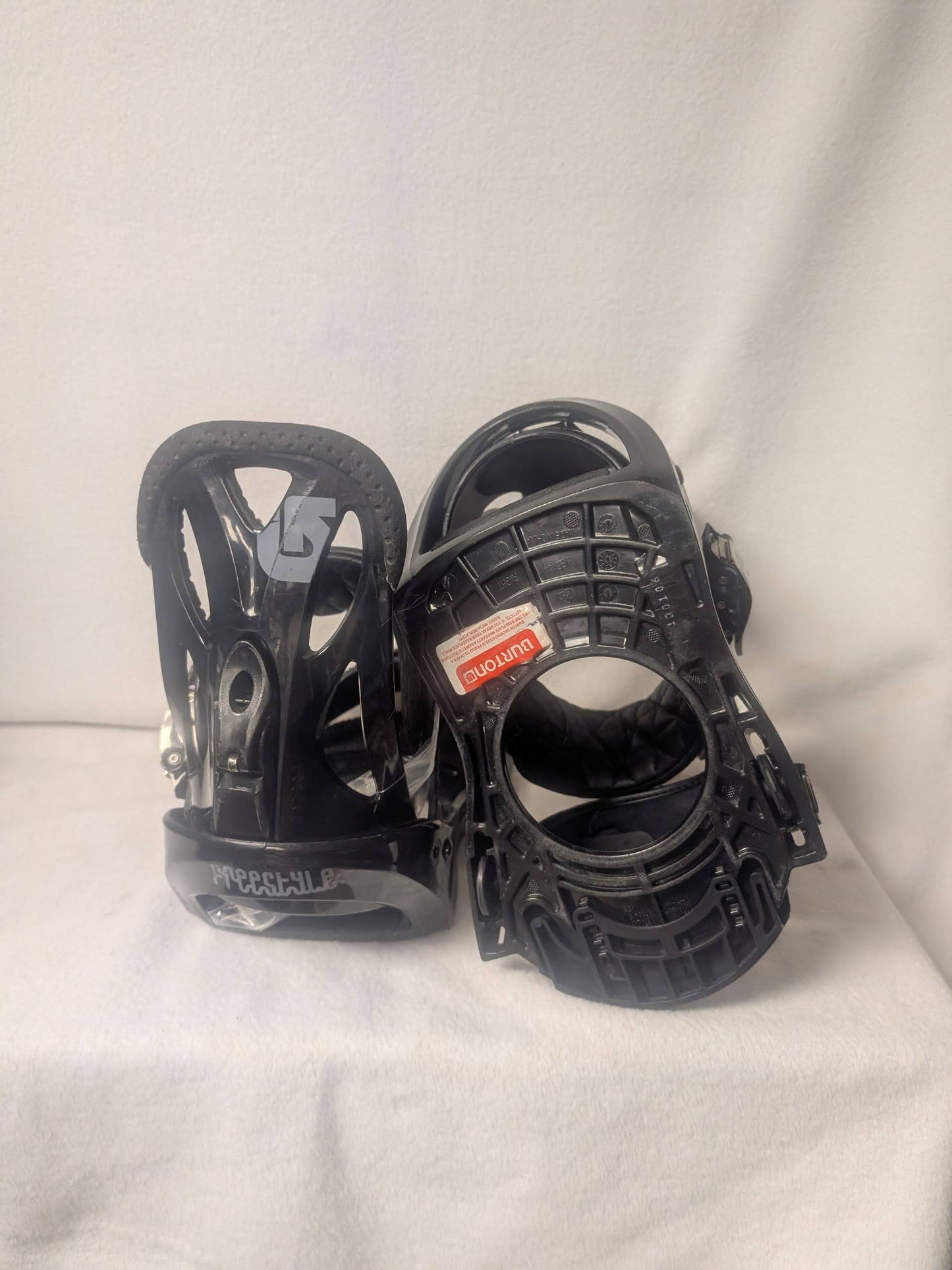 Burton Freestyle FS Snowboard Bindings Size Medium Color Black Condition Used