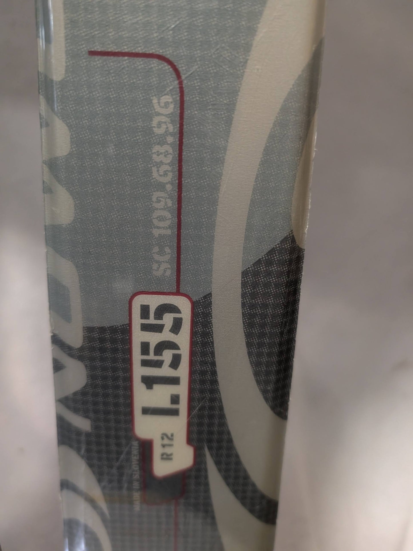 Salomon Skis w/ s711 Bindings Size 155 Cm Color Gray Condition Used