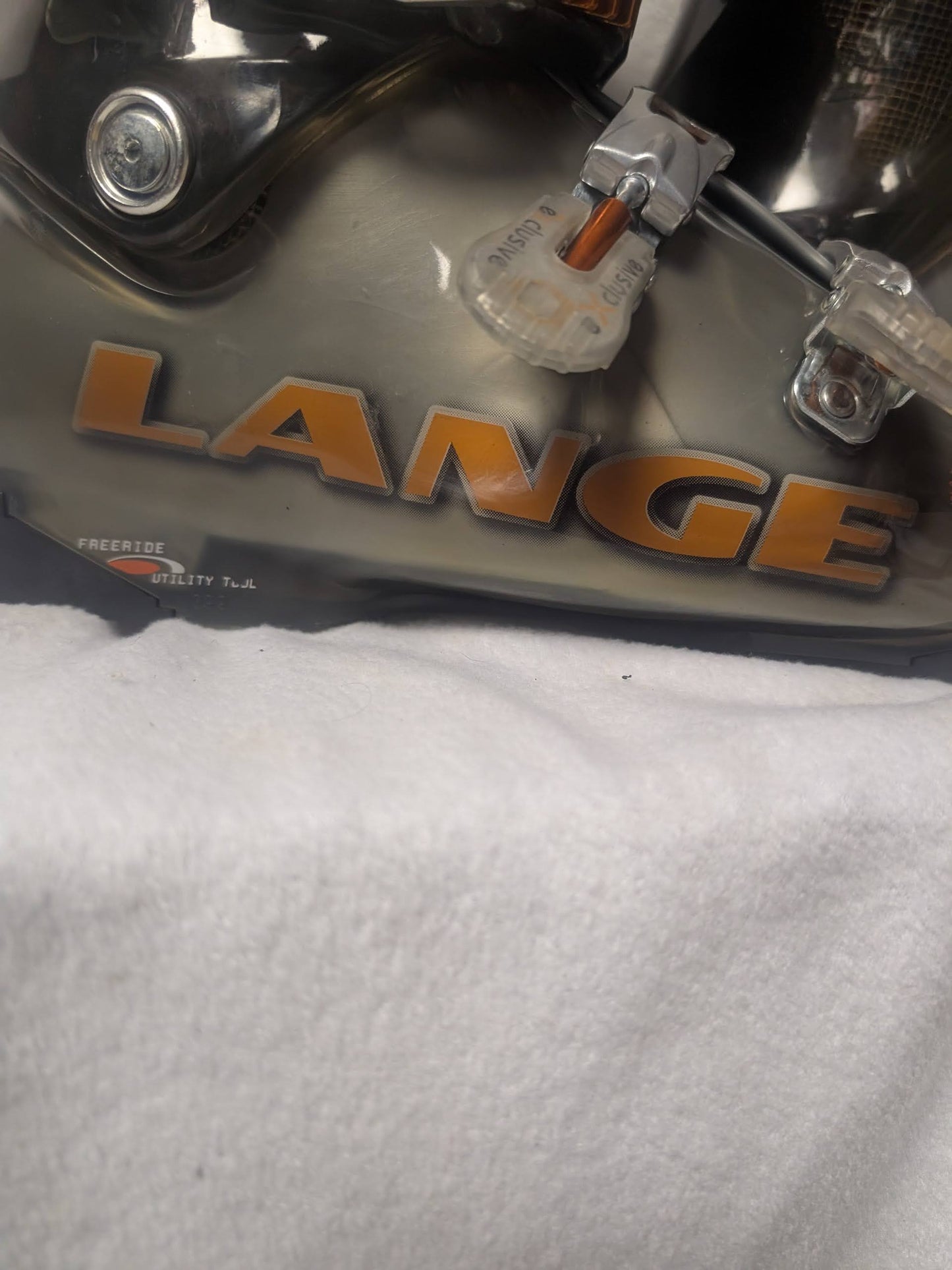 Lange Ski Boots Women Size 25.5 Color Gray Condition Used