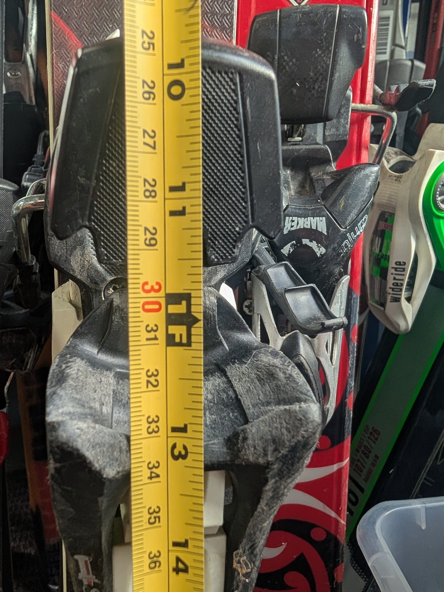 Hart F17 Skis Marker Squire Bindings 175 Cm Color Red Used