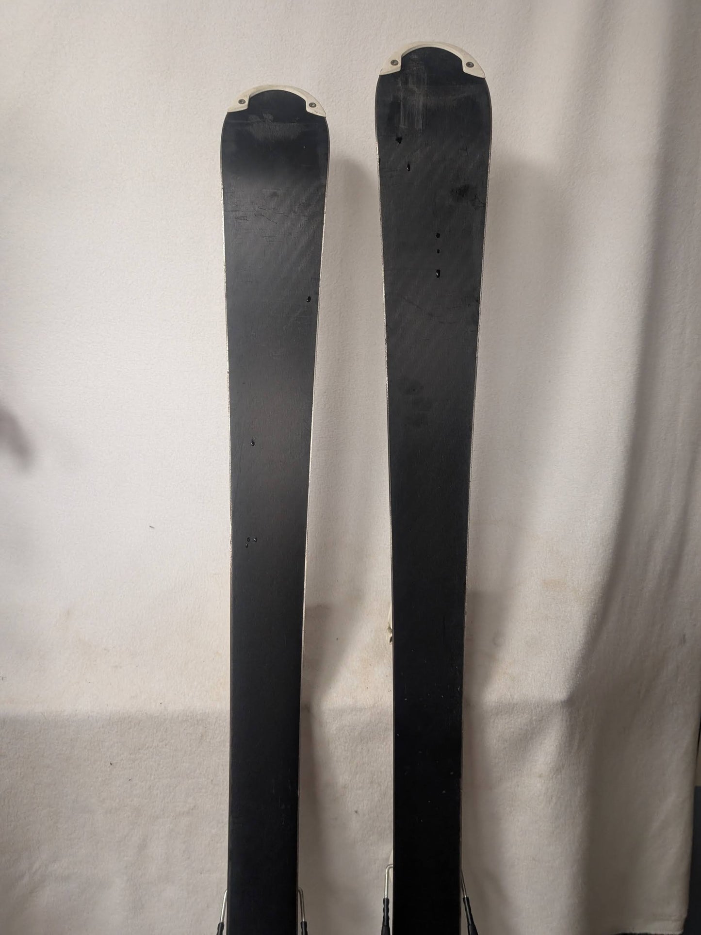 Volkl Chica Skis Marker 7.0 Bindings 130Cm Color White Condition Used