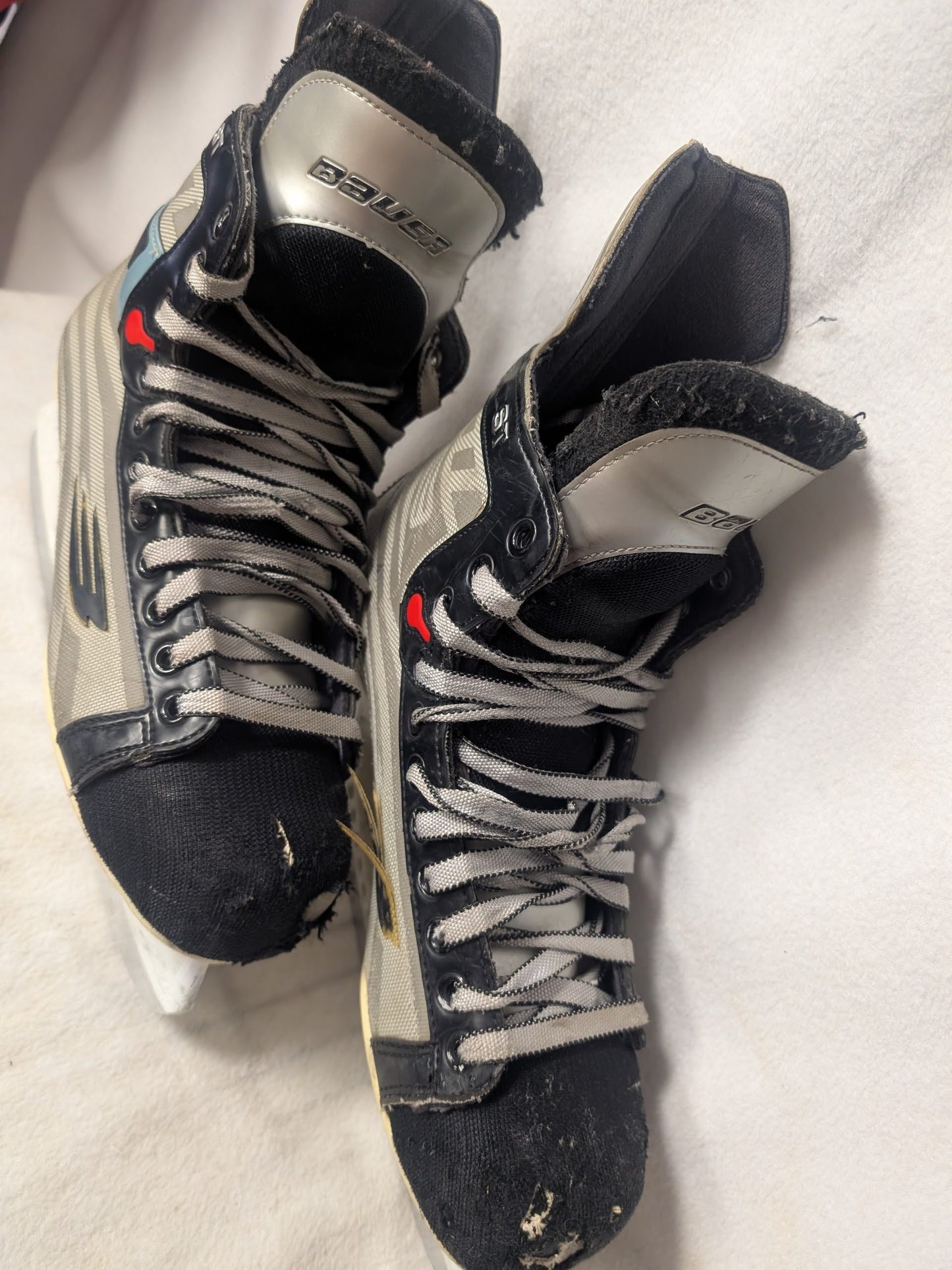 Bauer ST Vapor SFL Hockey Ice Skates Size 11 Color Black Condition Used