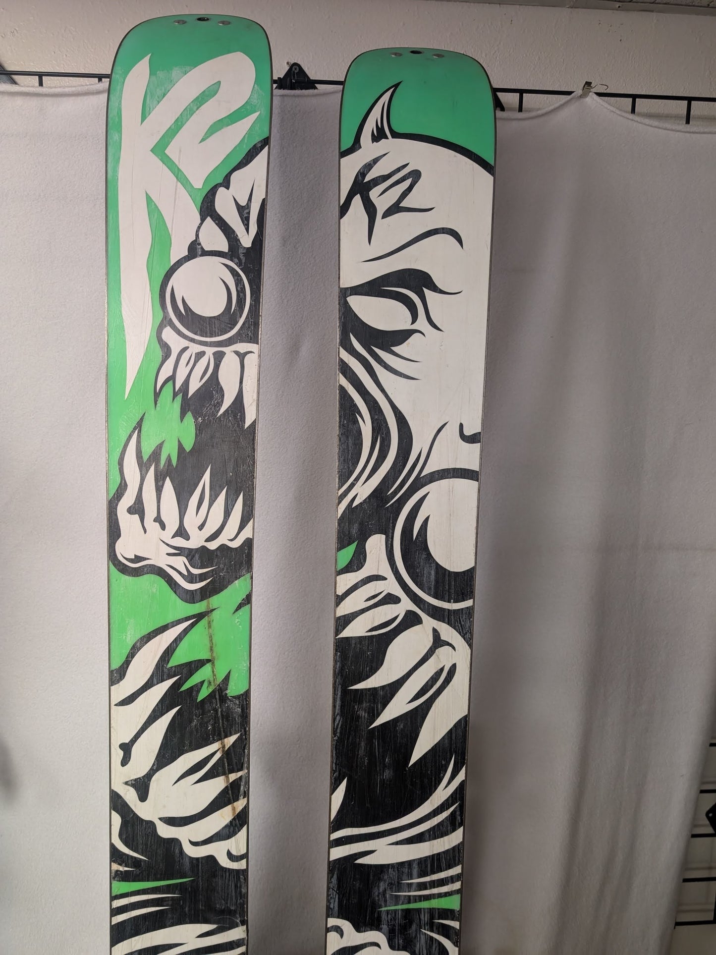 K2 Hell Bent XC Skis Marker Duke Randonee AT Bindings Size 180 Cm Green Used
