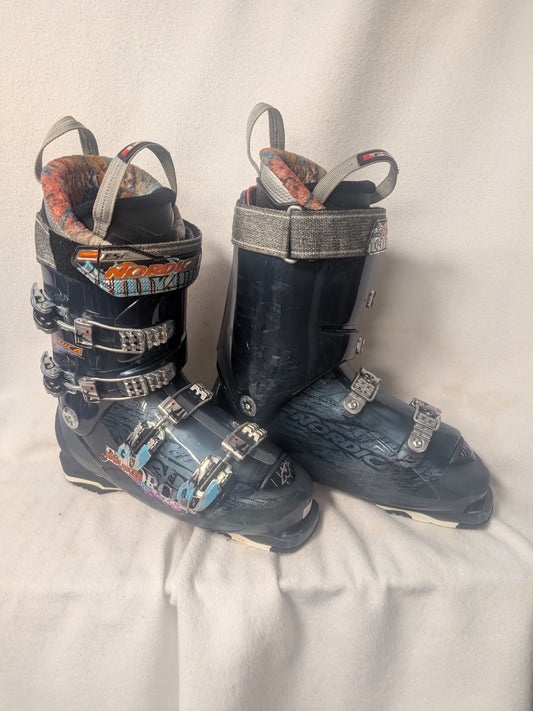 Nordica Enforcer Pro Ski Boots Size 27.5 Color Blue Condition Used
