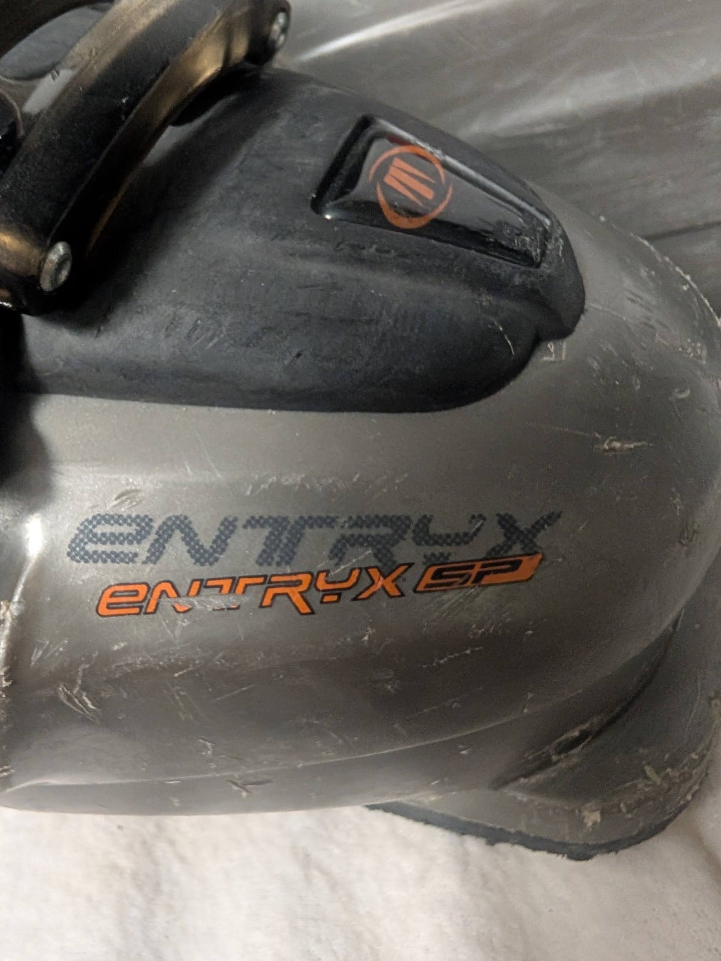 Tecnica EnergyX SP Ski Boots Size 26.5 Color Gray Condition Used