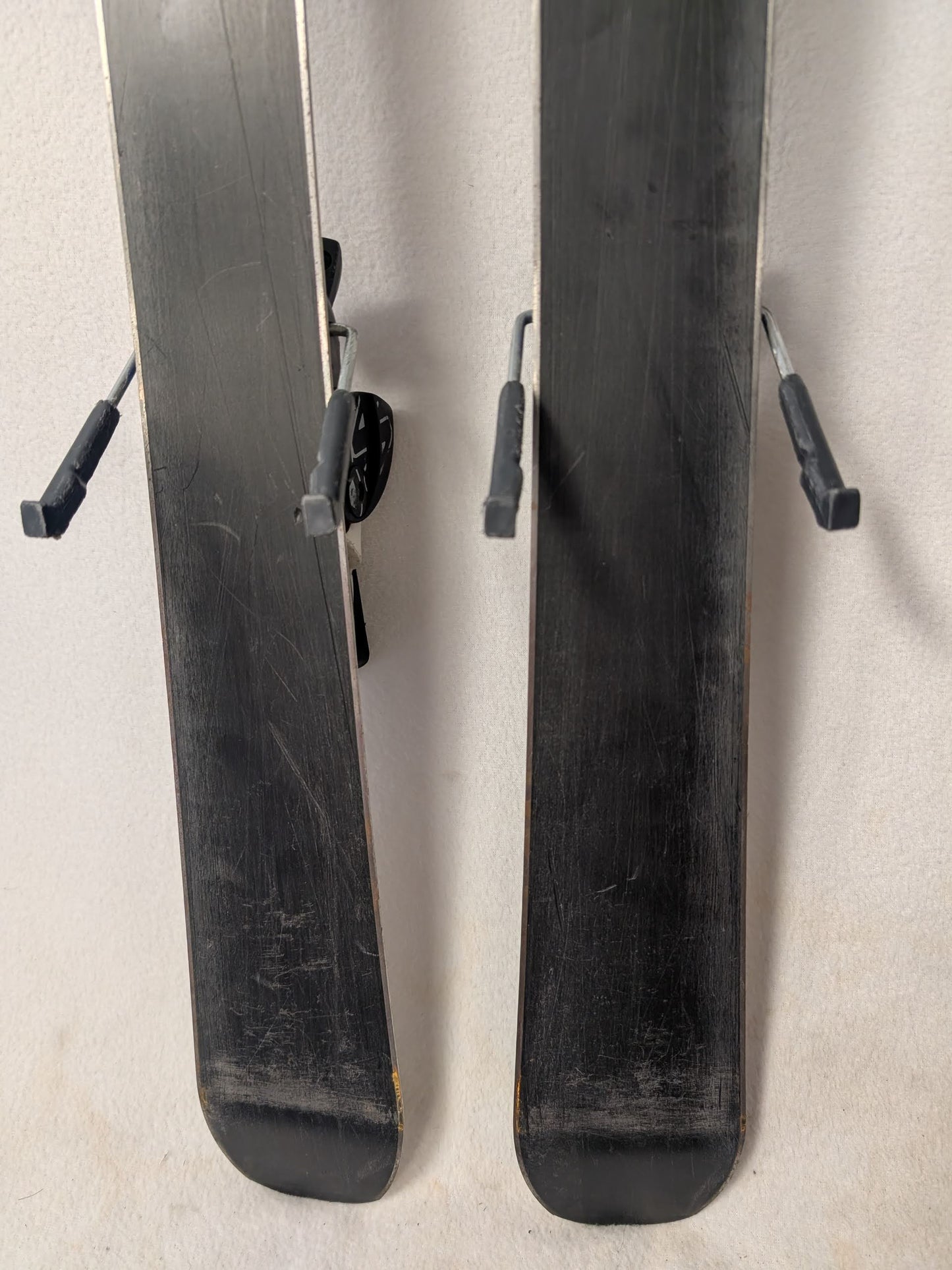 Dynastar Team Speed Skis TZ5 Bindings Size 100 Cm Color White Condition Used