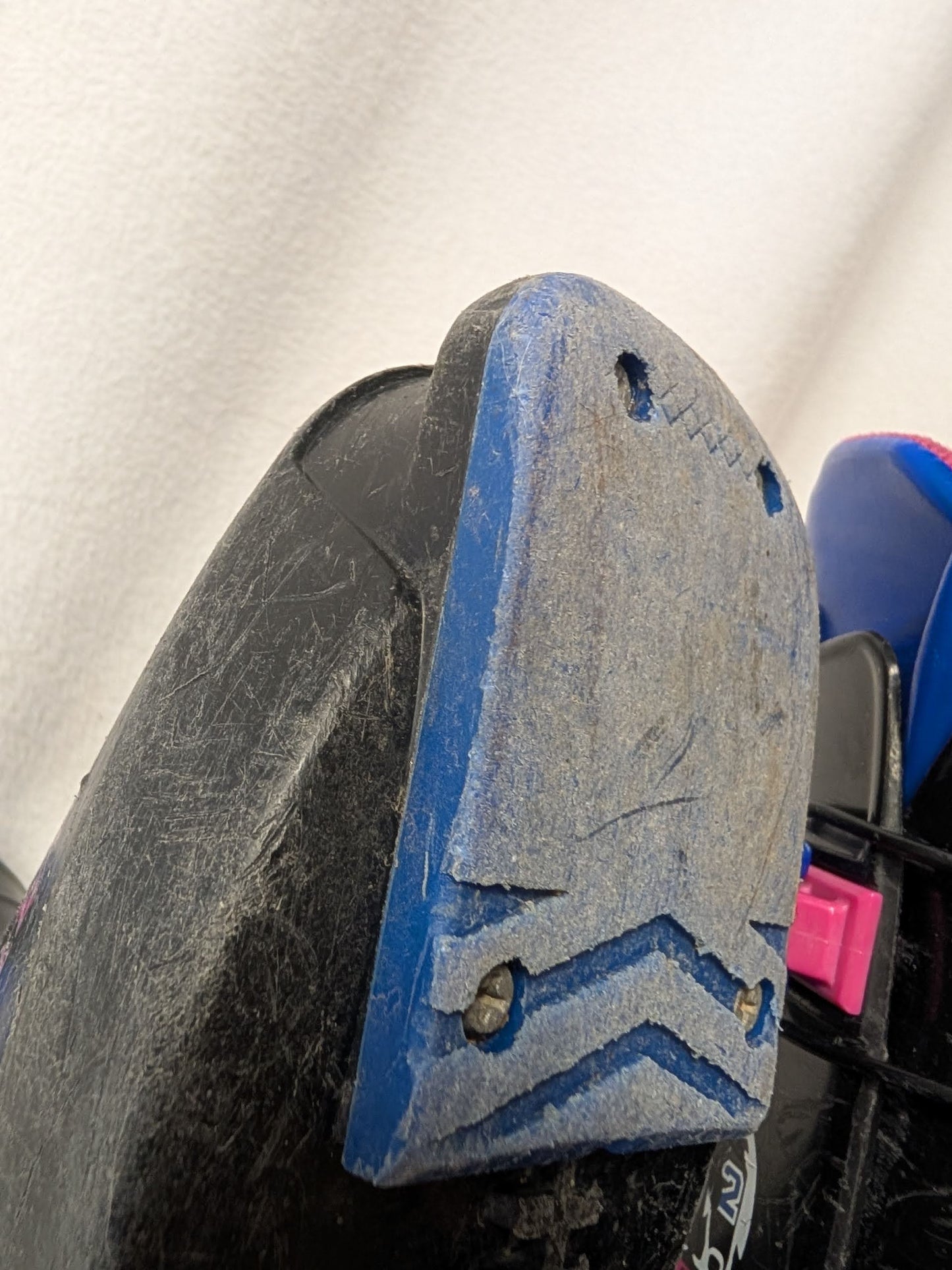 Salomon Youth Ski Boots Size 19 Color Black Used