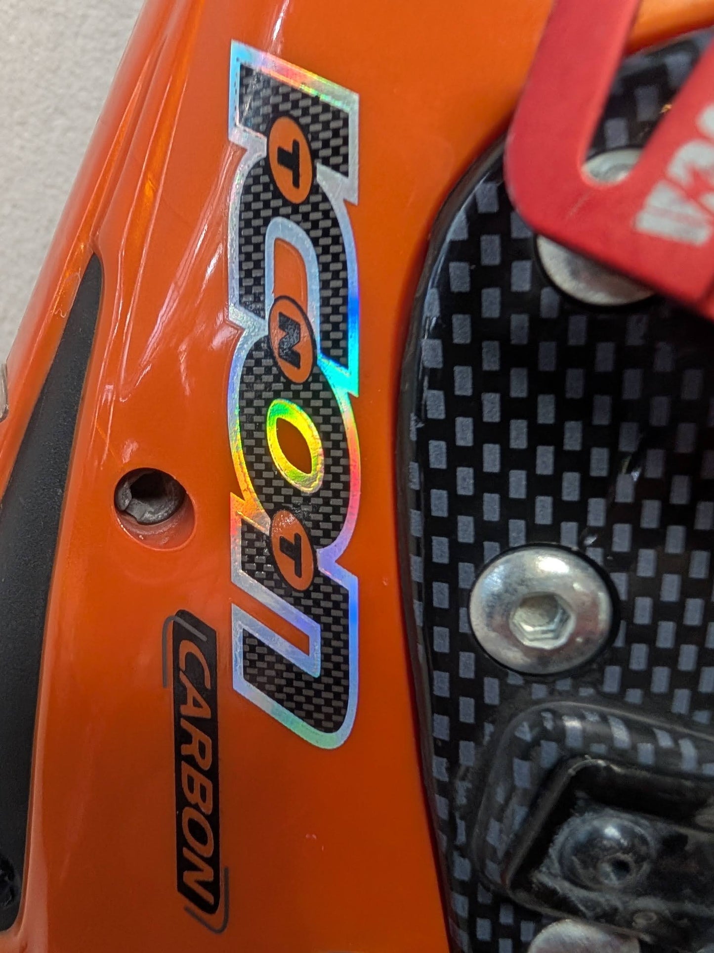 Tecnica Icon TNT Carbon Ski Boots Size 27.5 Color Orange Condition Used