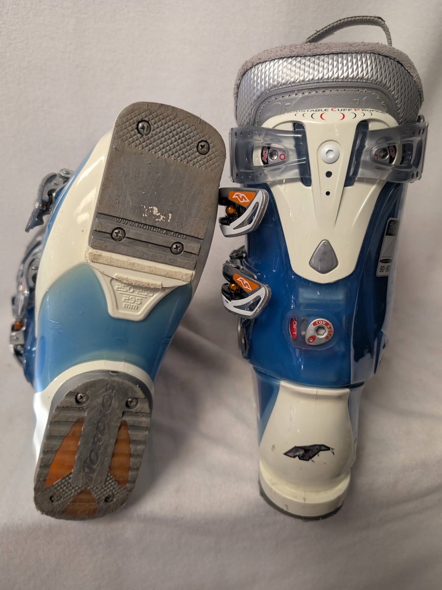 Nordica Olympia Sm10 Women's Ski Boots Size 25.5 Color Blue Condition Used