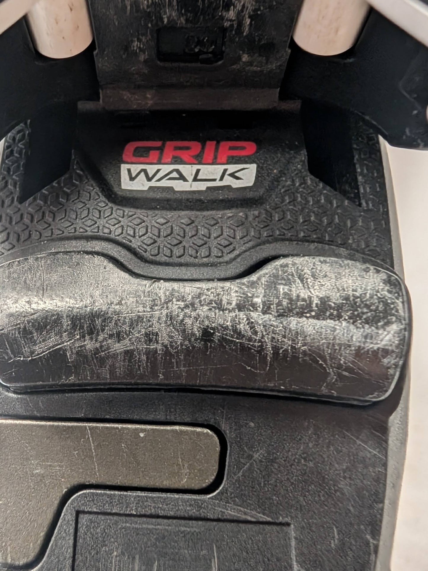 Salomon QST Jr Skis/Grip Walk Bindings Size 140 Cm Blue Used