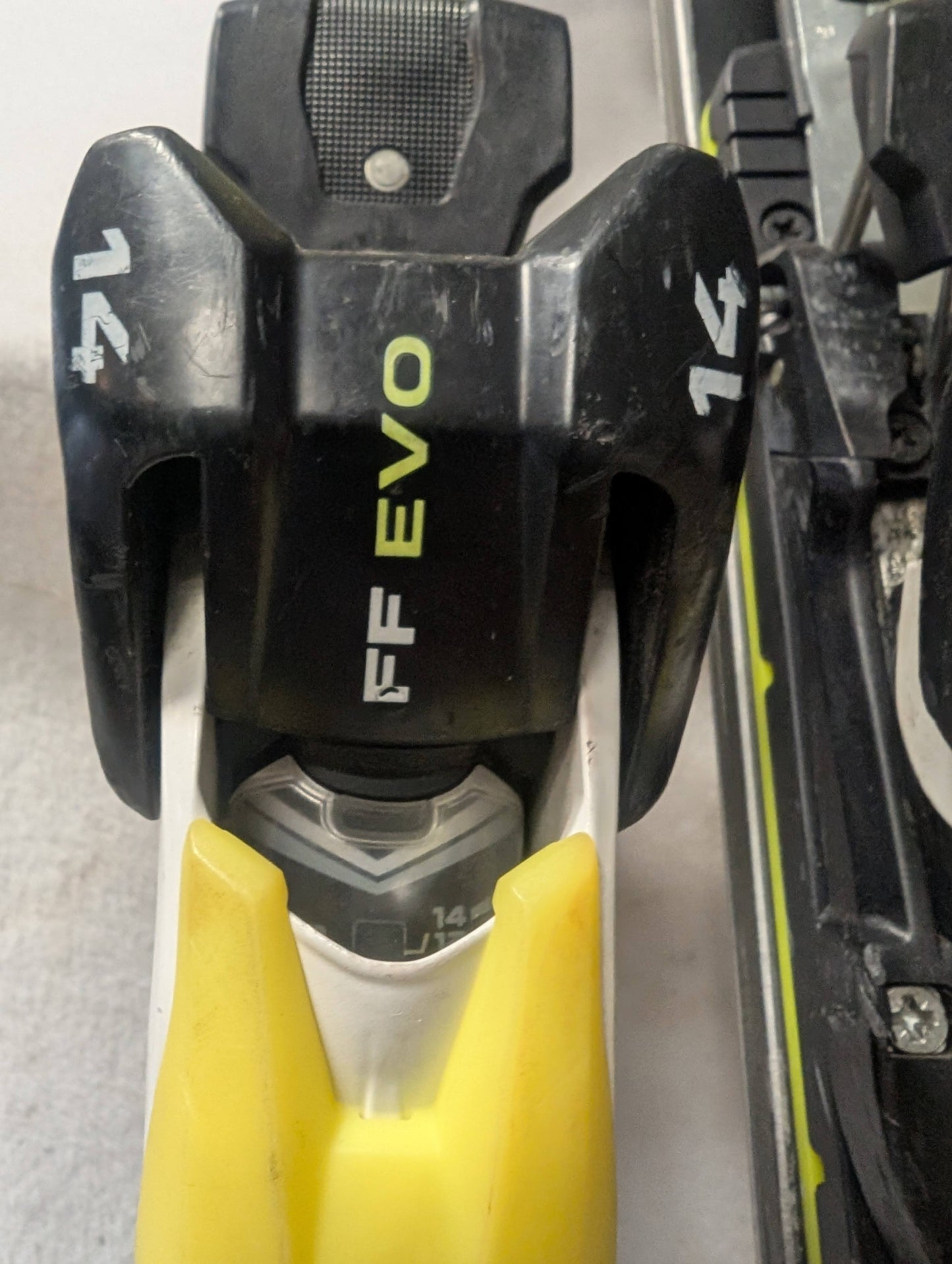 Head World Cup Rebels Skis Head Evo 14 Bindings 166 cm Yellow Used