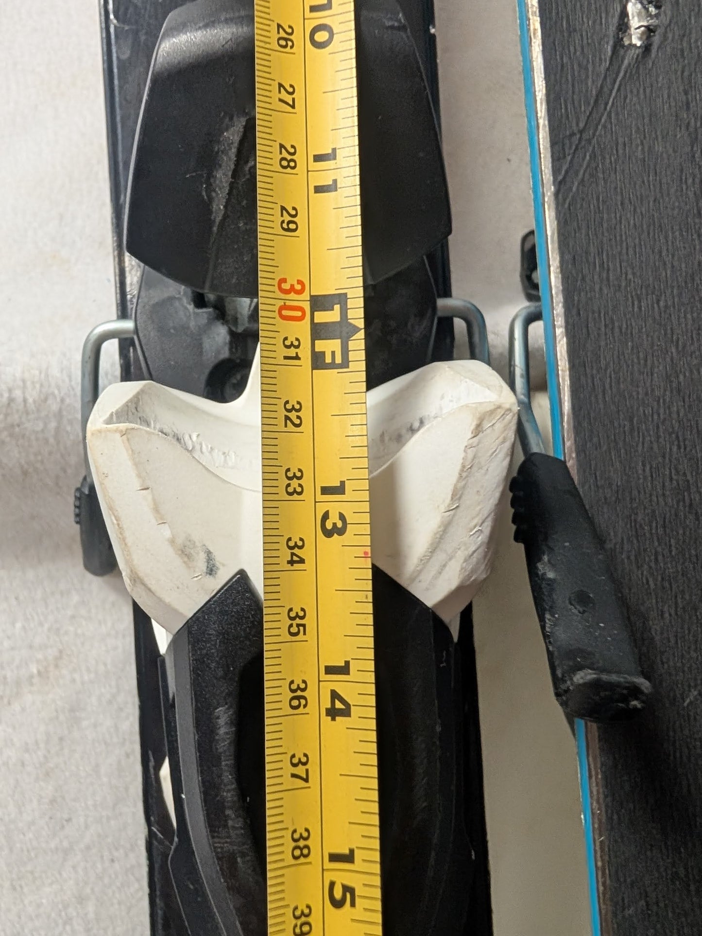 Volkl Wall Skis Elan Attack Bindings Size 169 Cm Black Used