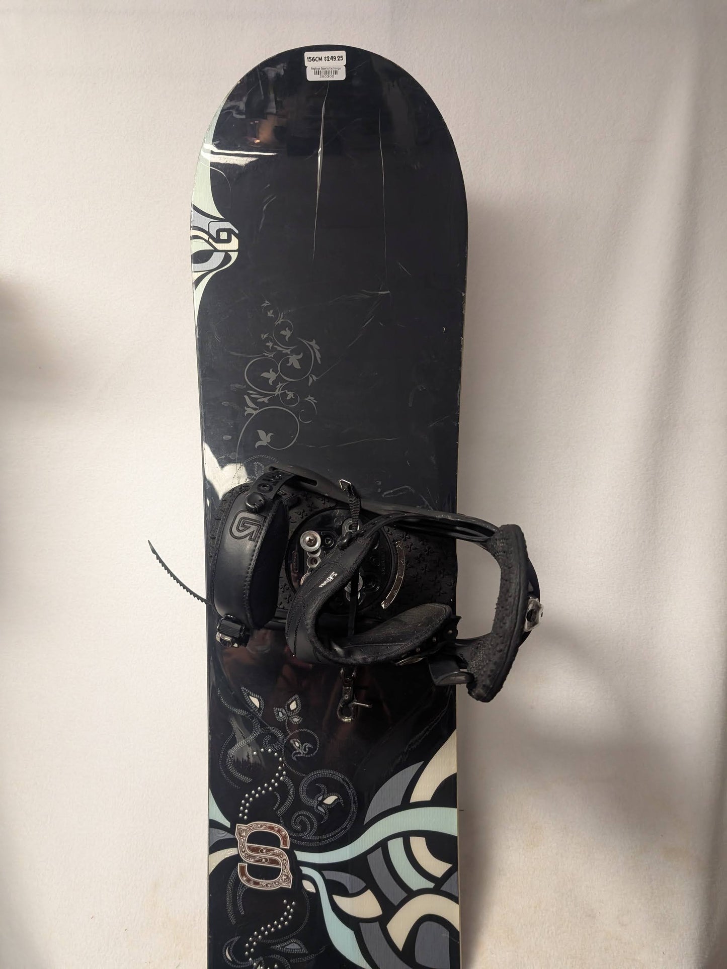 Salomon Ivy Snowboards Burton Lexa Bindings Size 156Cm Color Black Condition Used