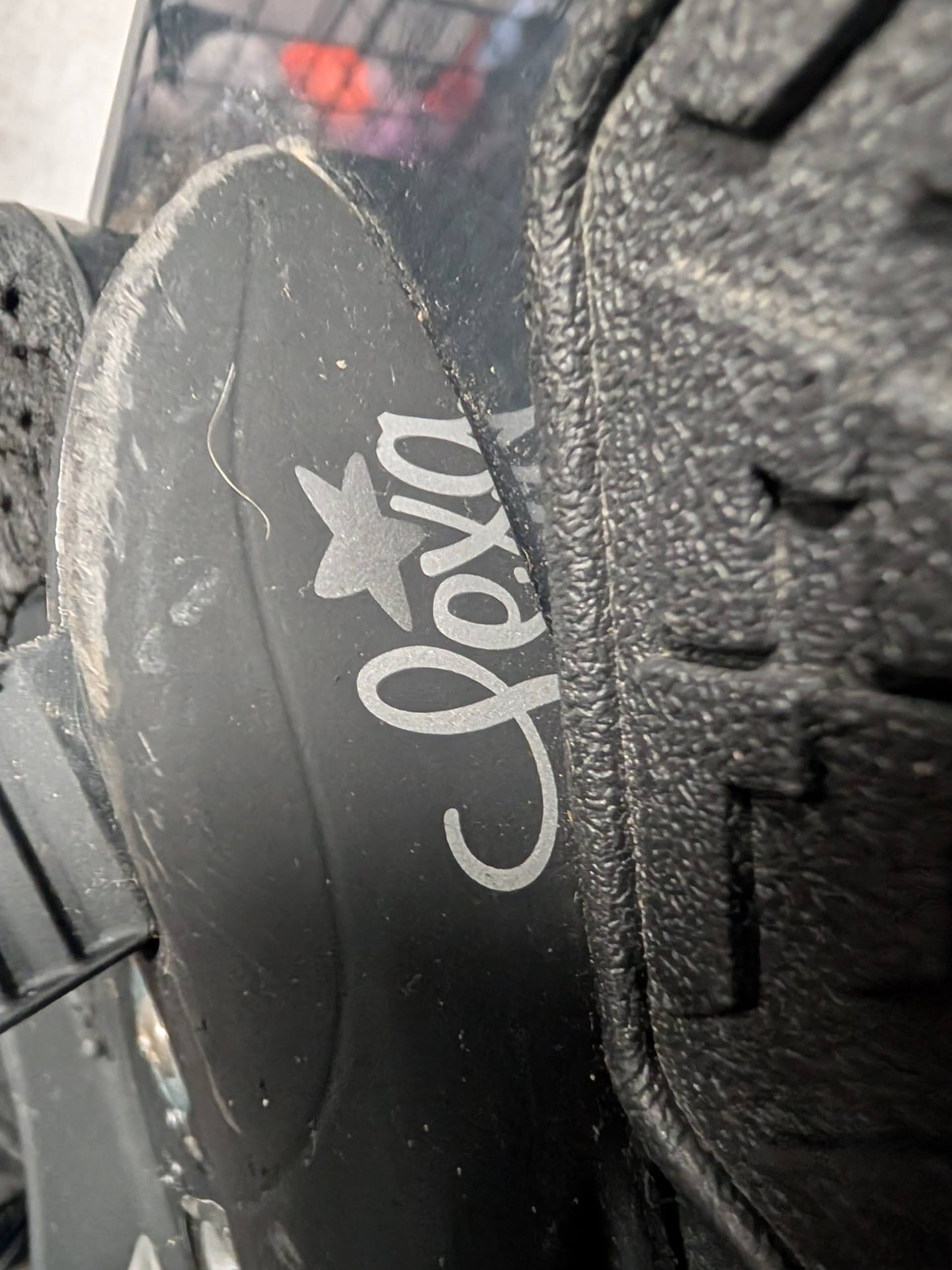 Salomon Ivy Snowboards Burton Lexa Bindings Size 156Cm Color Black Condition Used