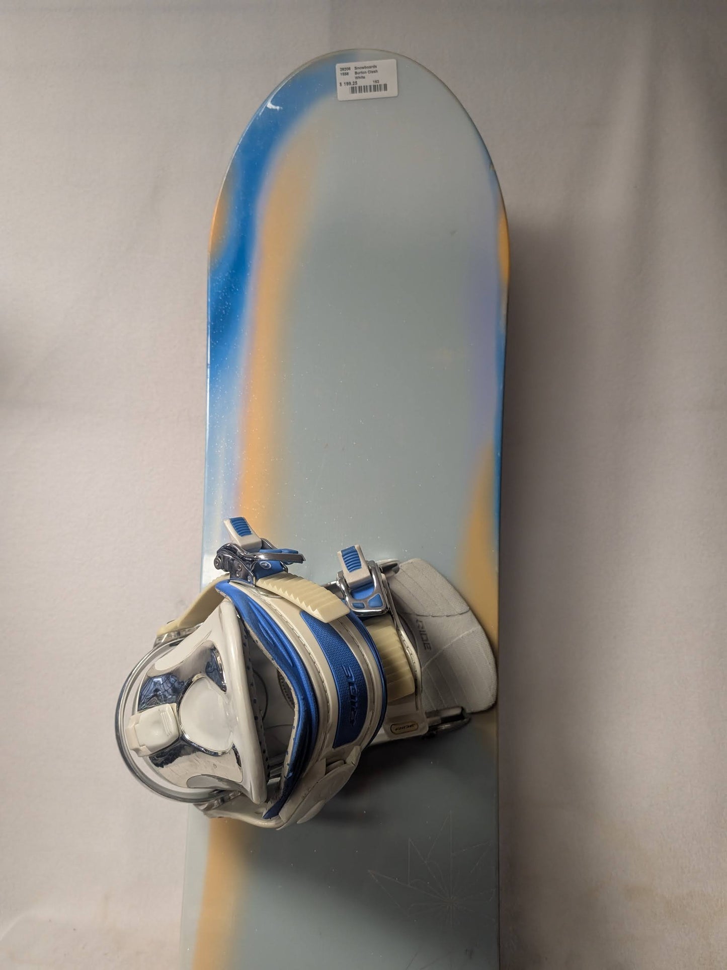 Burton Clash Snowboards Ride Bindings Size 153 Cm Color White Condition Used