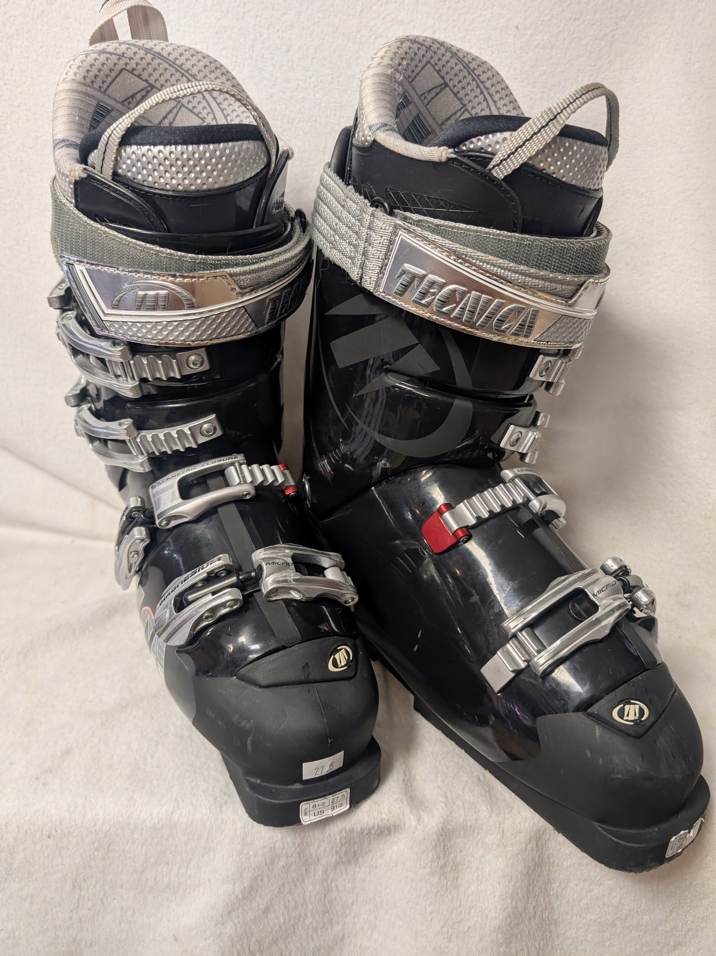 Tecnica Ski Boots Size 27.5 Color Black Condition Used