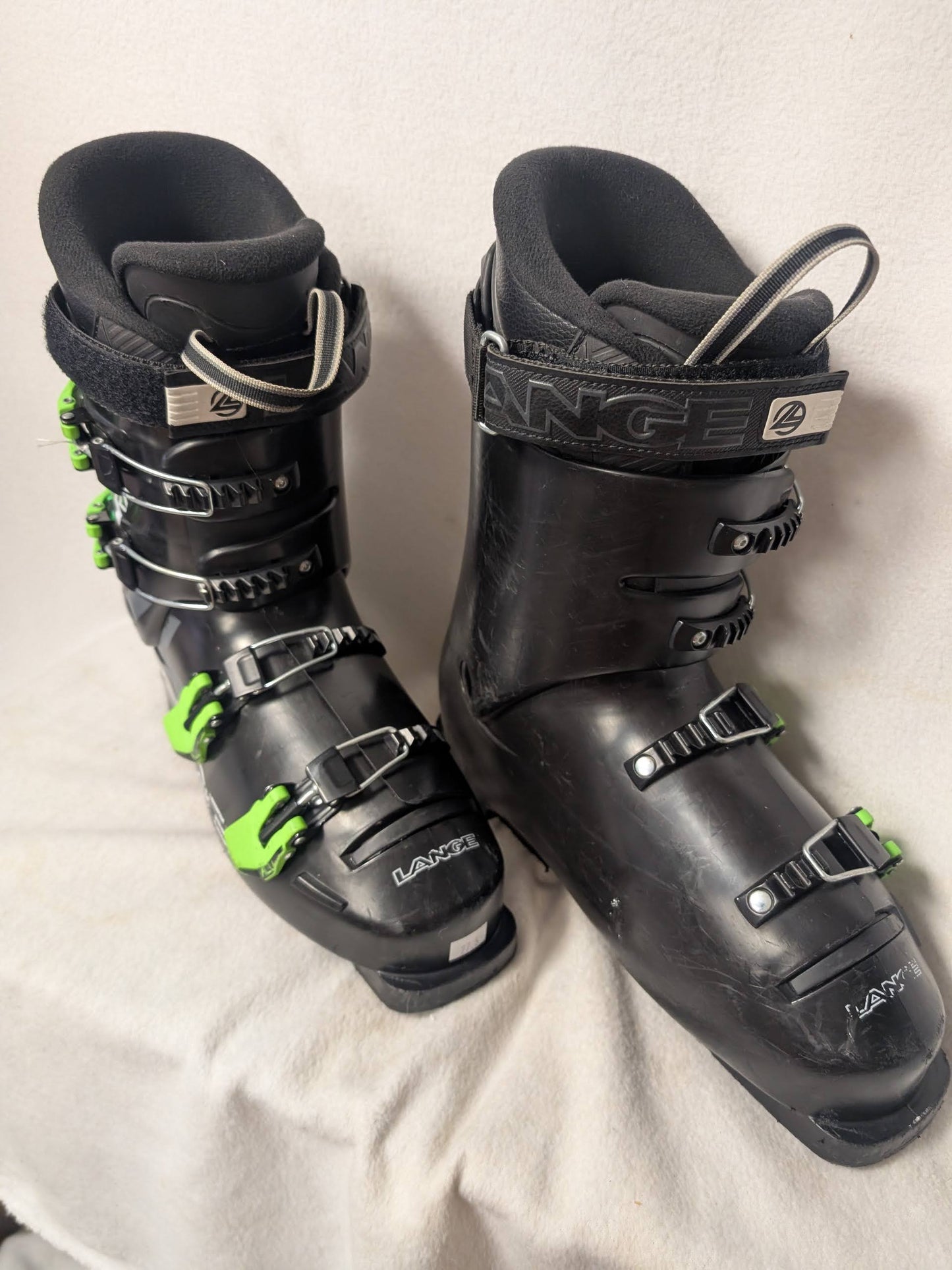 Lange Ski Boots Size 27.5 Color Black Condition Used