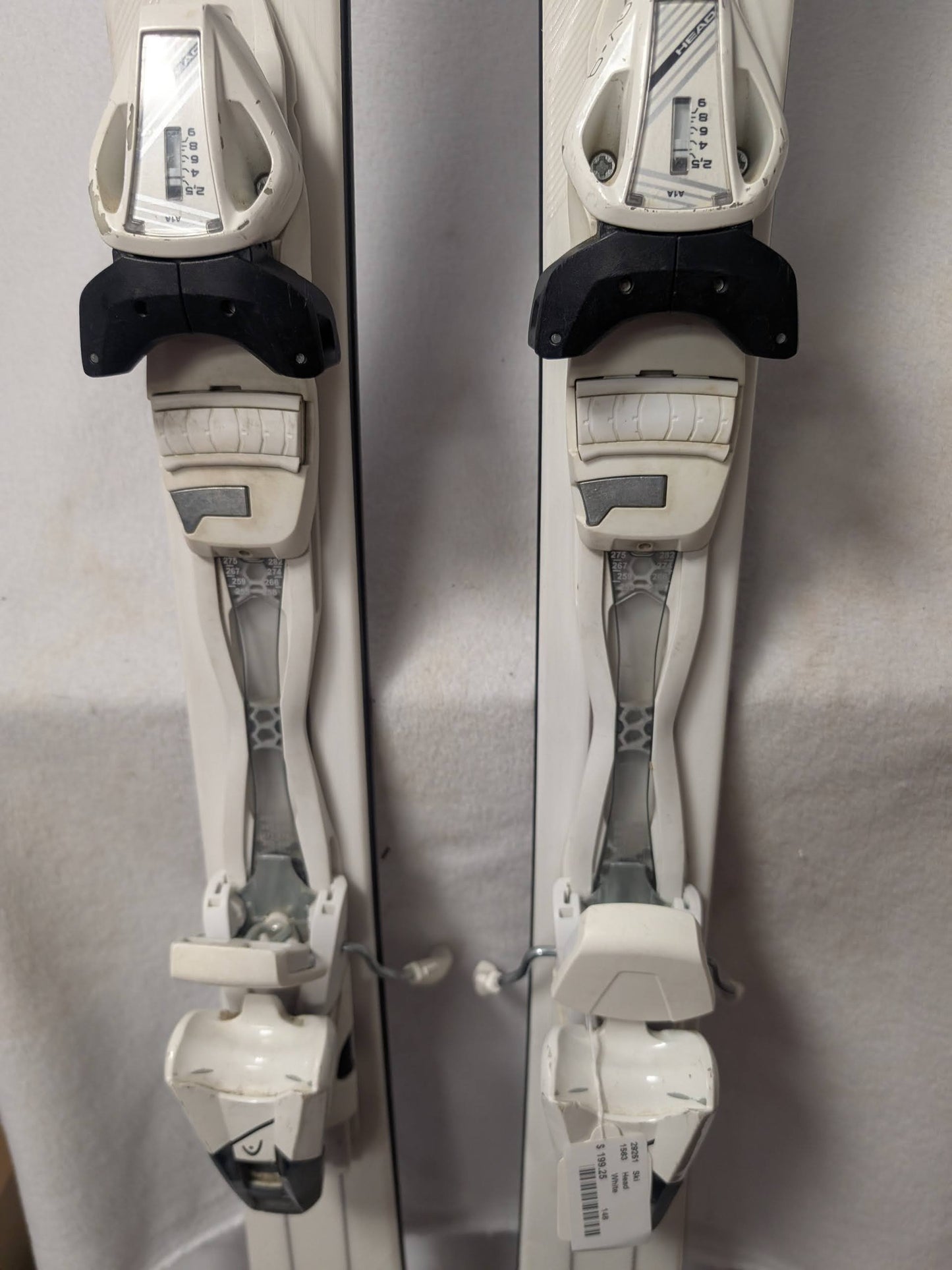 Head Absolute Joy LIbra Skis Joy 9 Bindings Size 148 Cm White Used