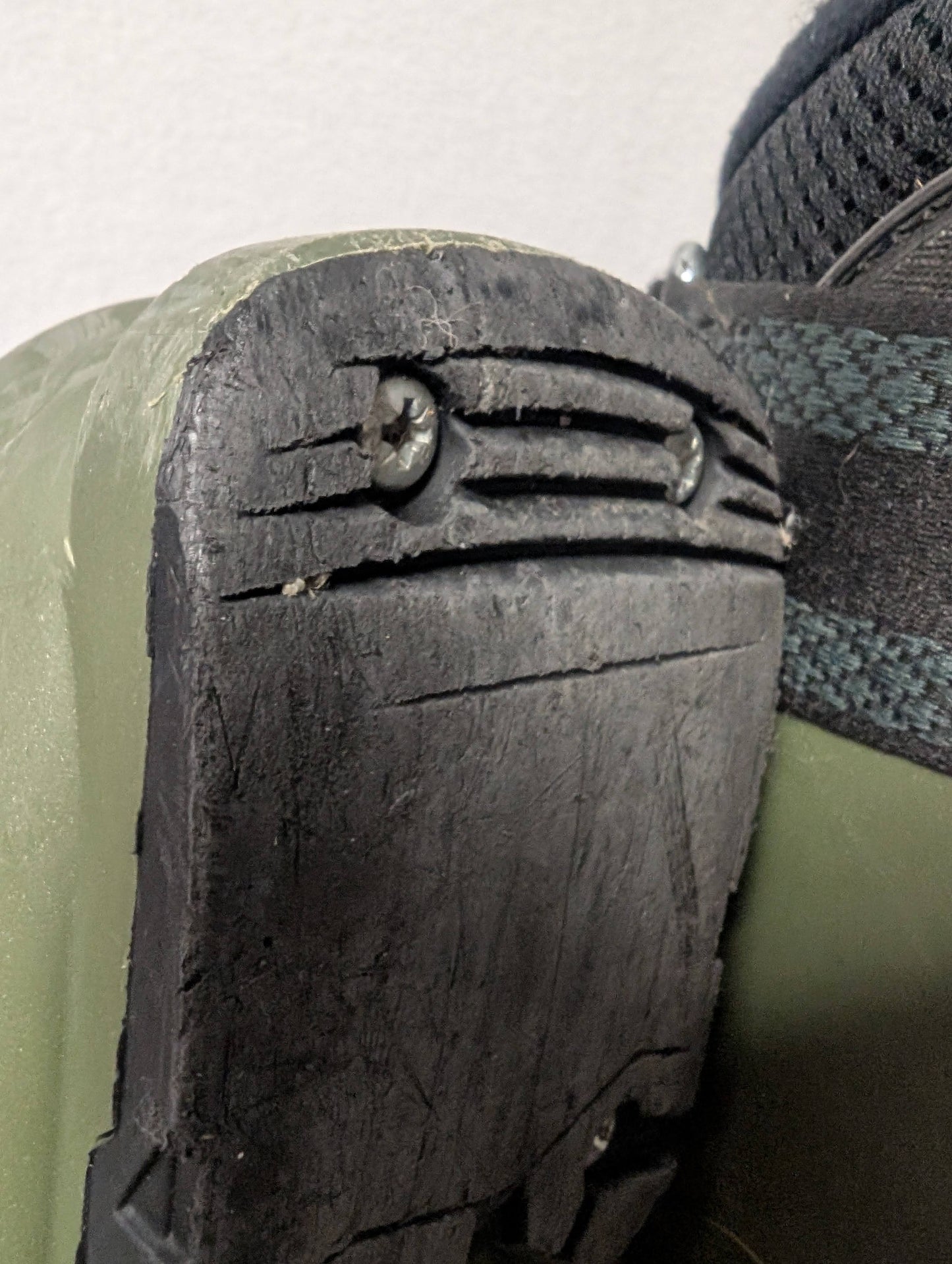 Rossignol Ski Boots Size 24.5 Color Green Condition Used