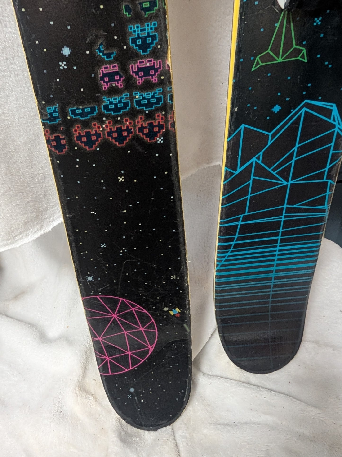 JSkis Arcade Salomon Warden 11 Bindings Size 150 Black Used