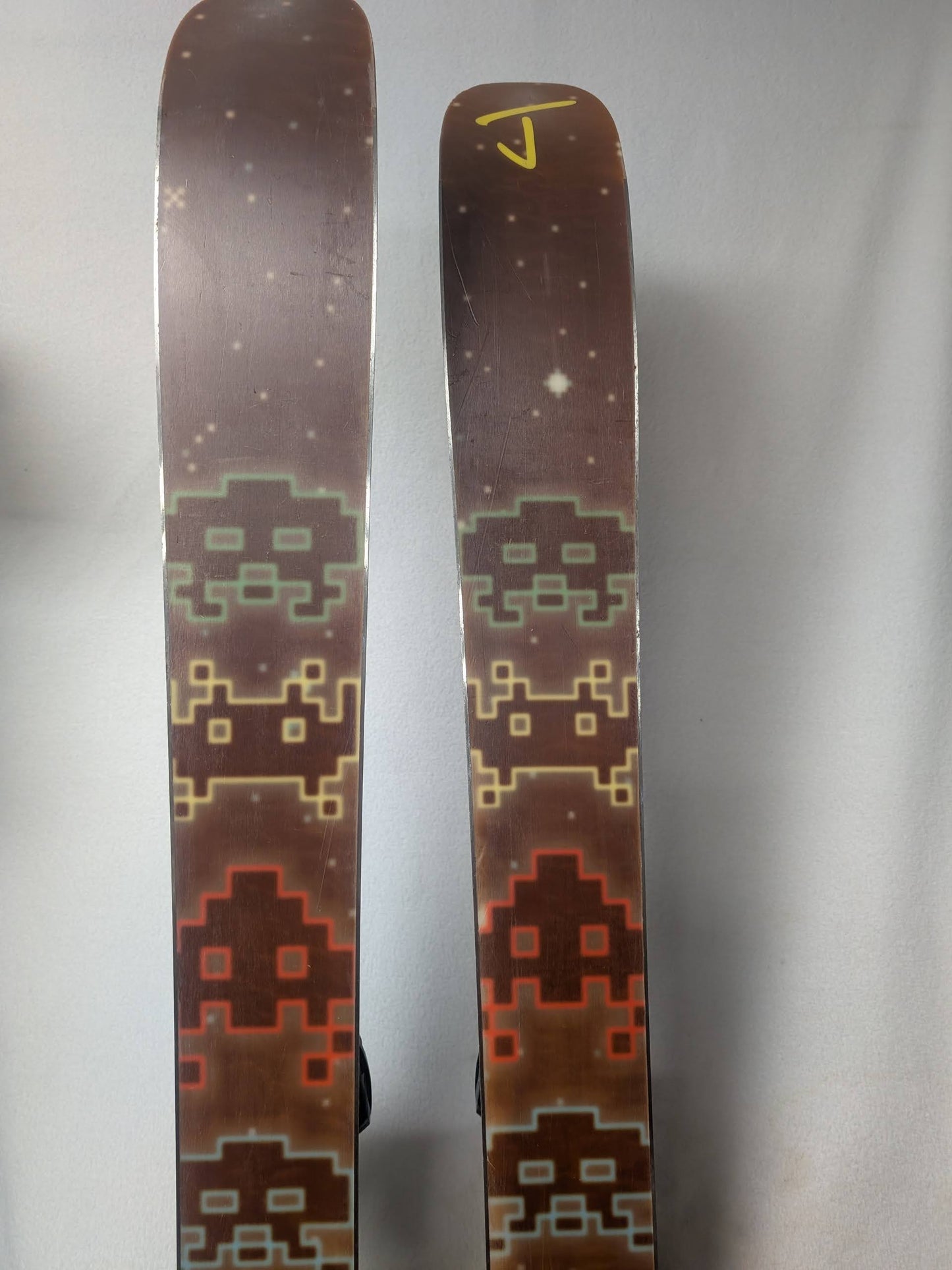 JSkis Arcade Salomon Warden 11 Bindings Size 150 Black Used