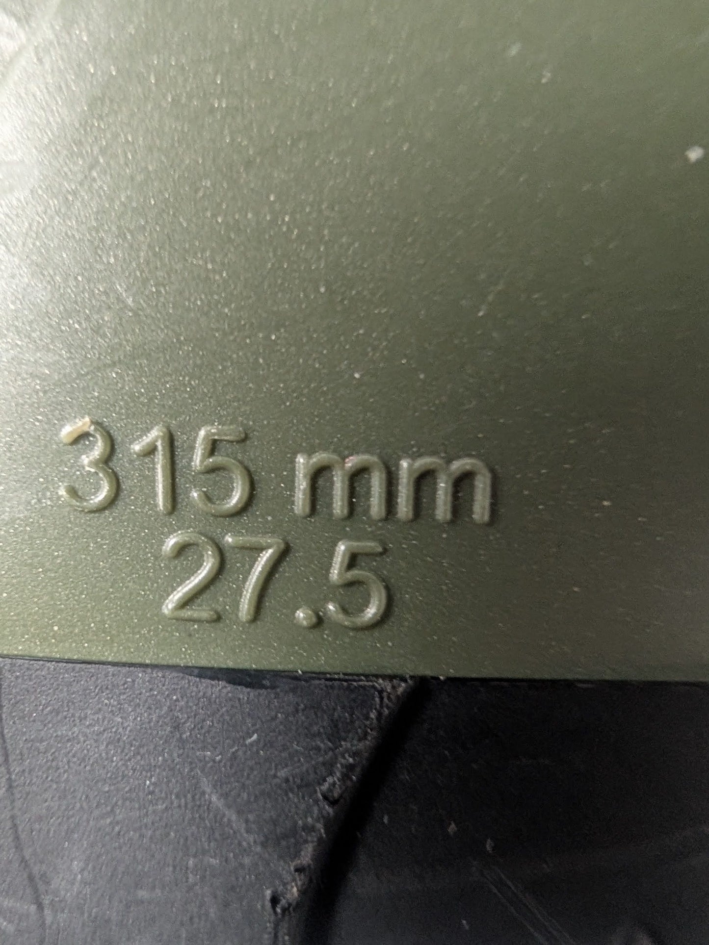 Rossignol Jr80 All Track Ski Boots Size 27.5 Color Green Condition Used