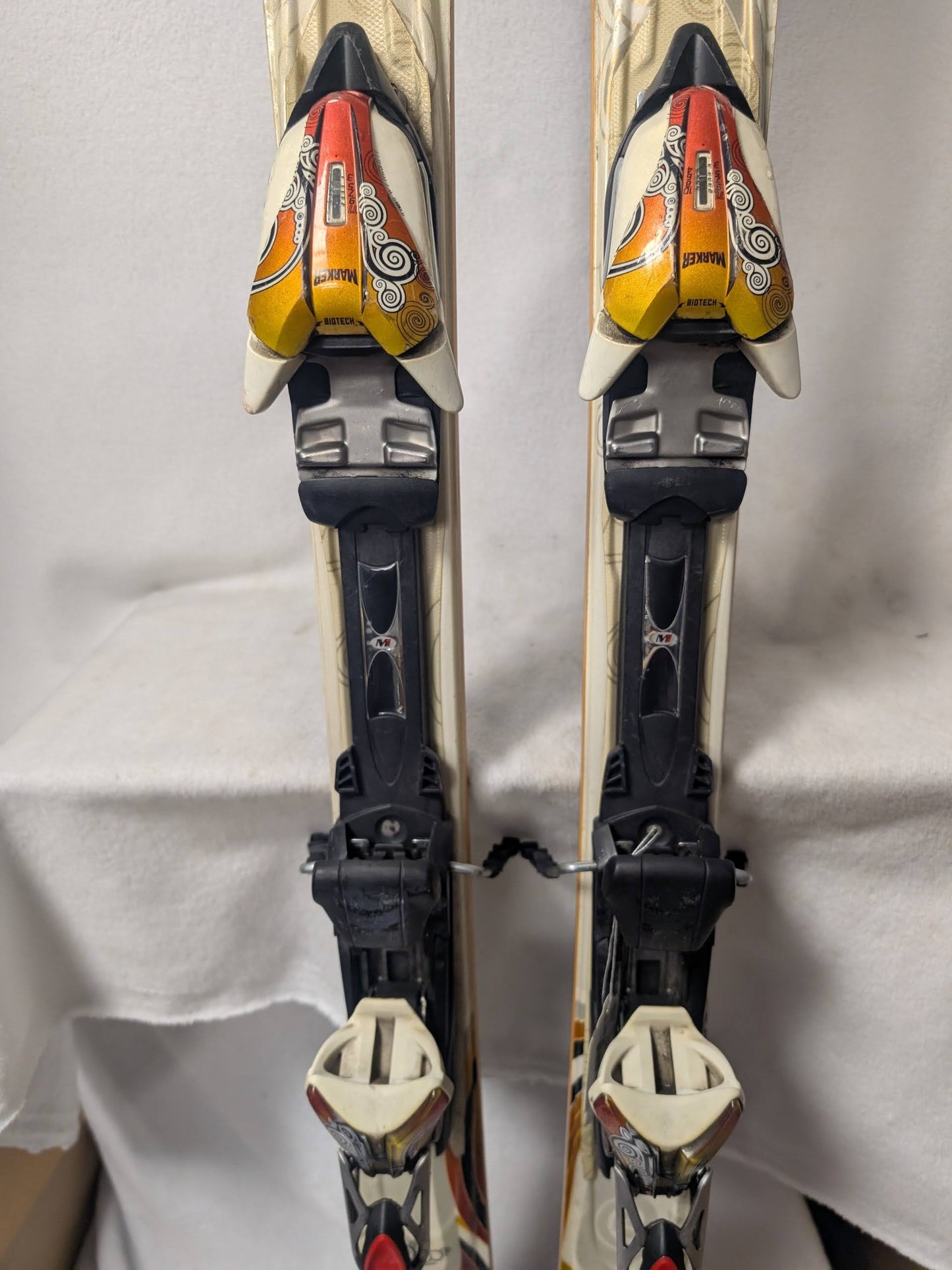 K2 Burnin Luv Skis w/Marker Bindings Size 156 Cm Color Red Used