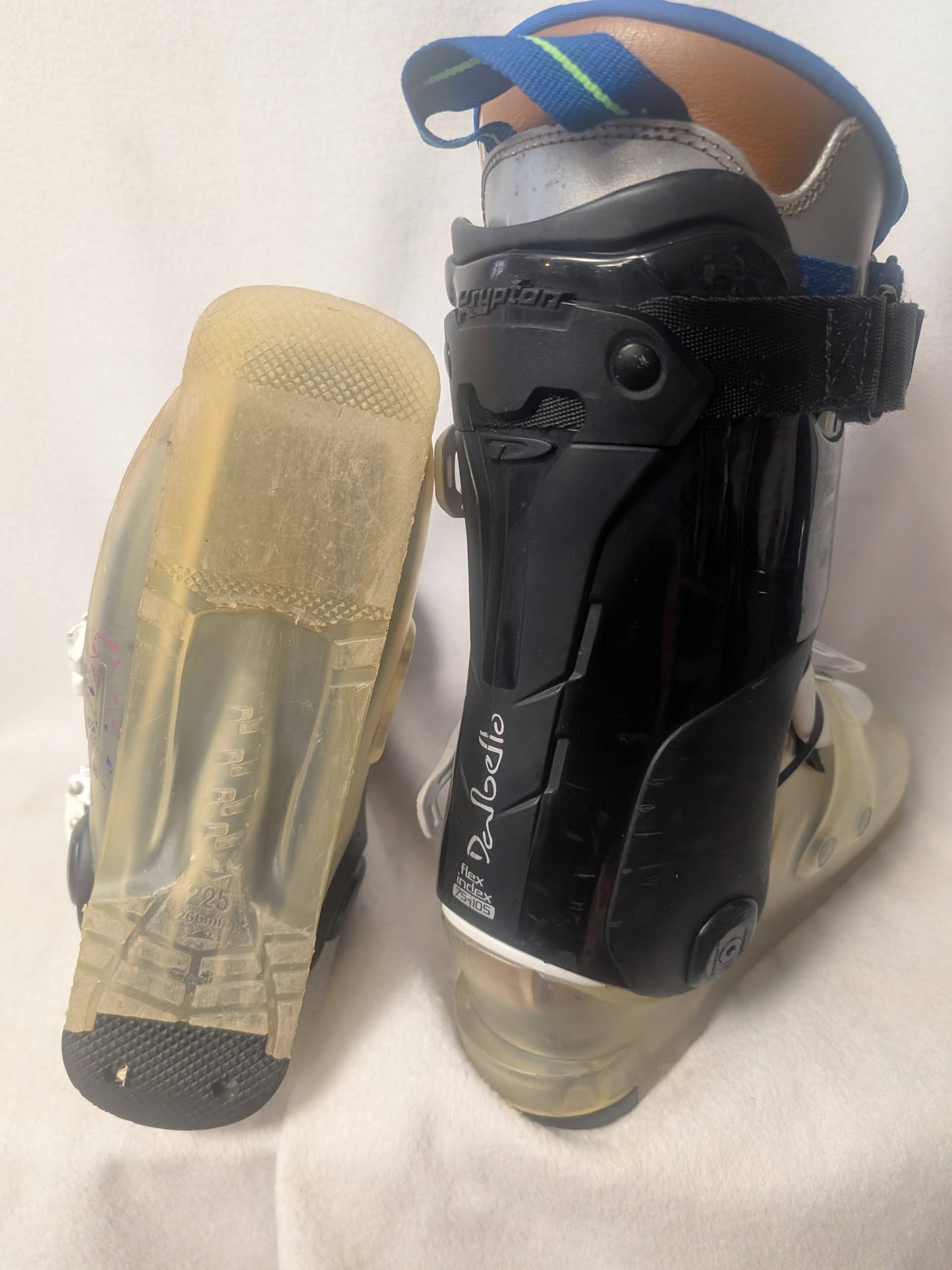 Dalbello Ski Boots Size 22.5 Color Green Condition Used