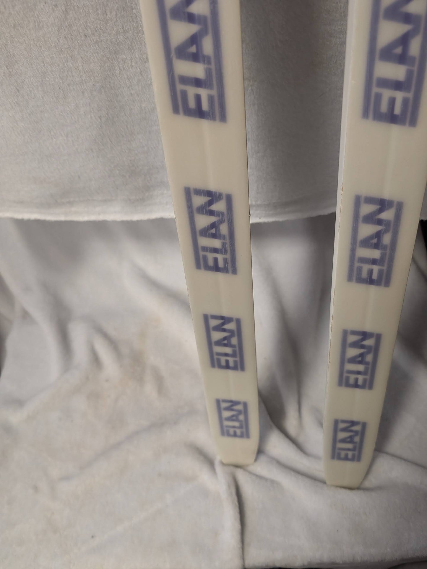 Cross Country Elan XTM Touring XC Skis NNN Bindings Size 195 Cm White Used