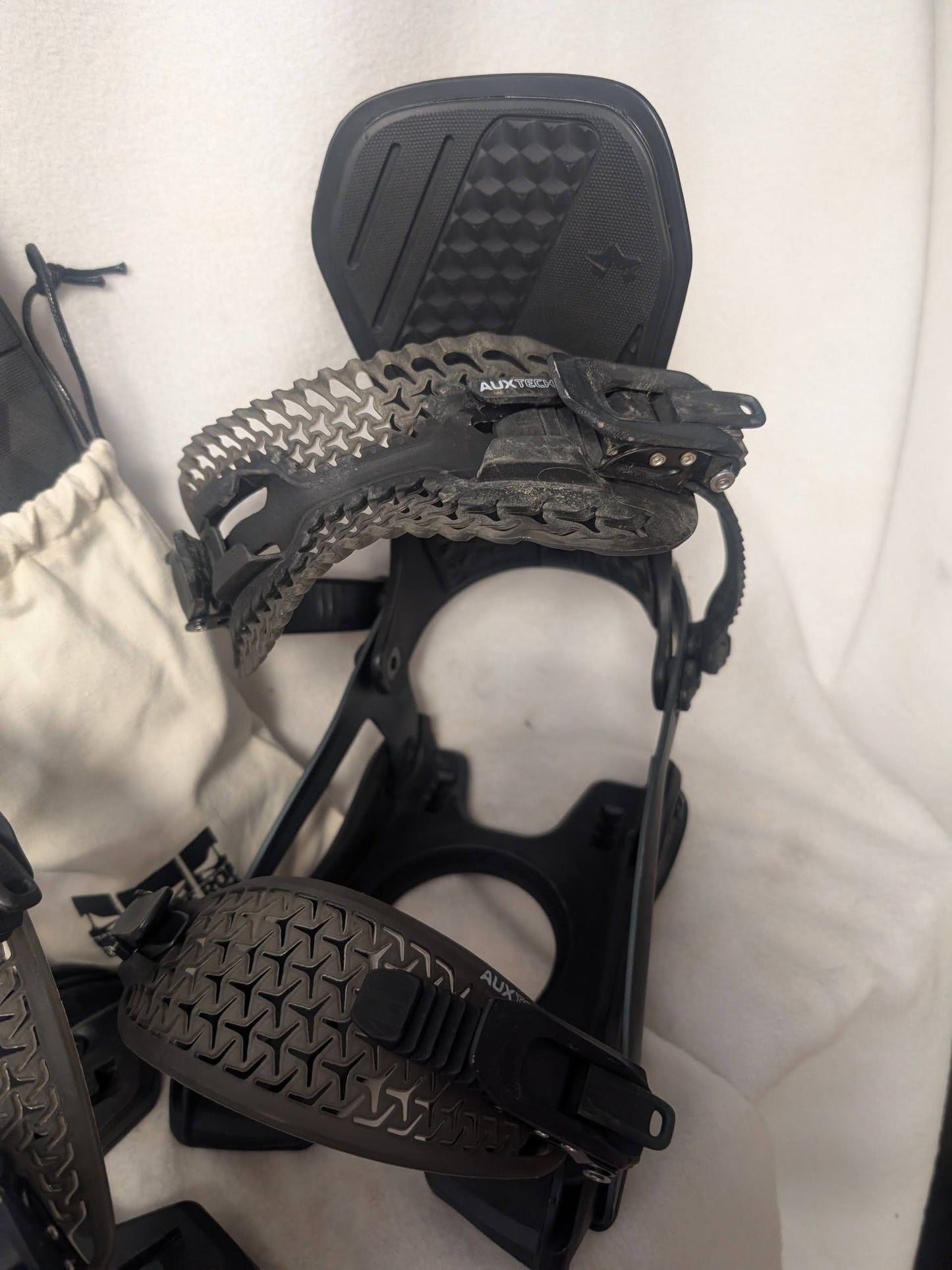 Rome SOS Snowboard Bindings Size M/L Color Black Condition Used Missing H/W